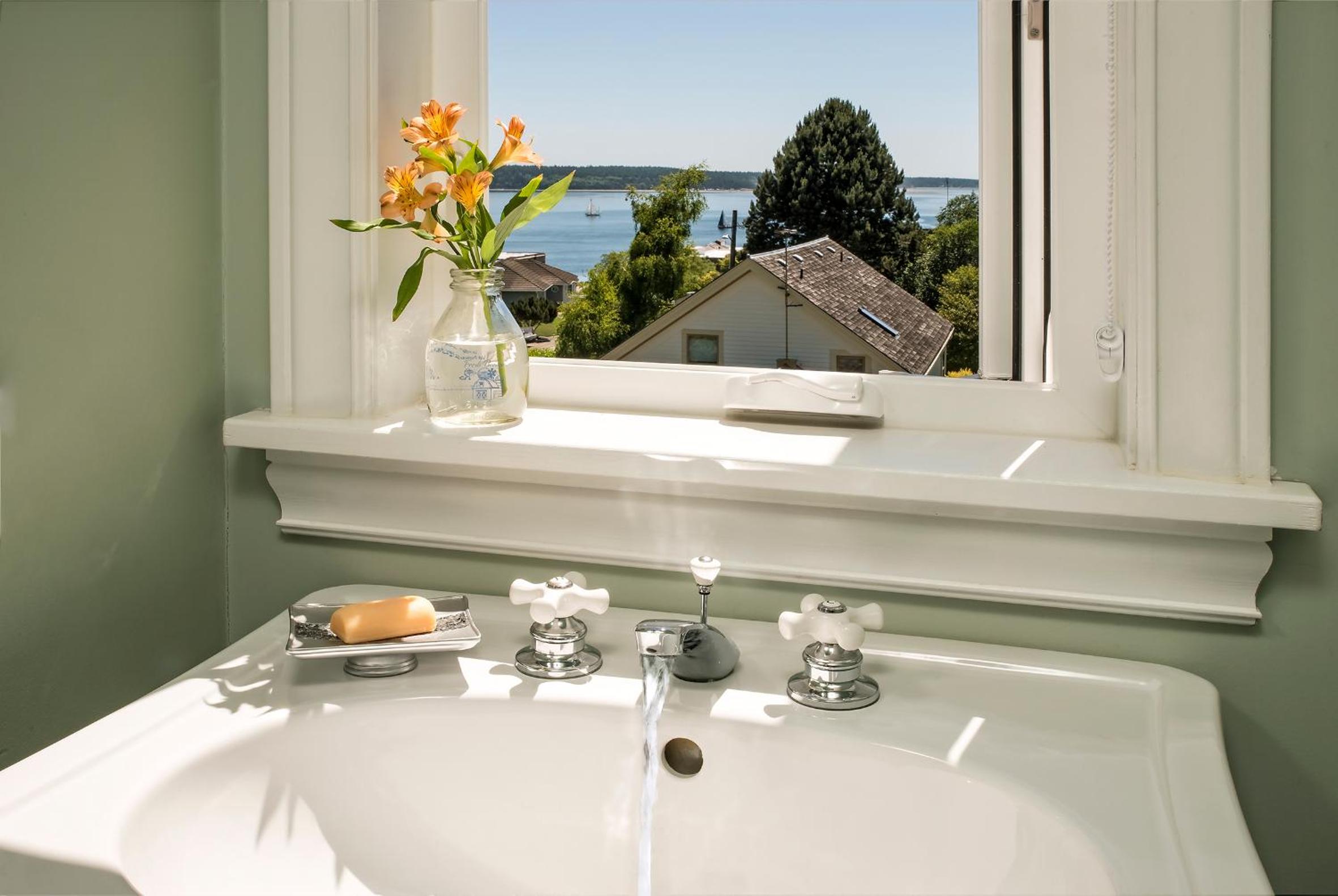 Queen Room With Sea View photo 3