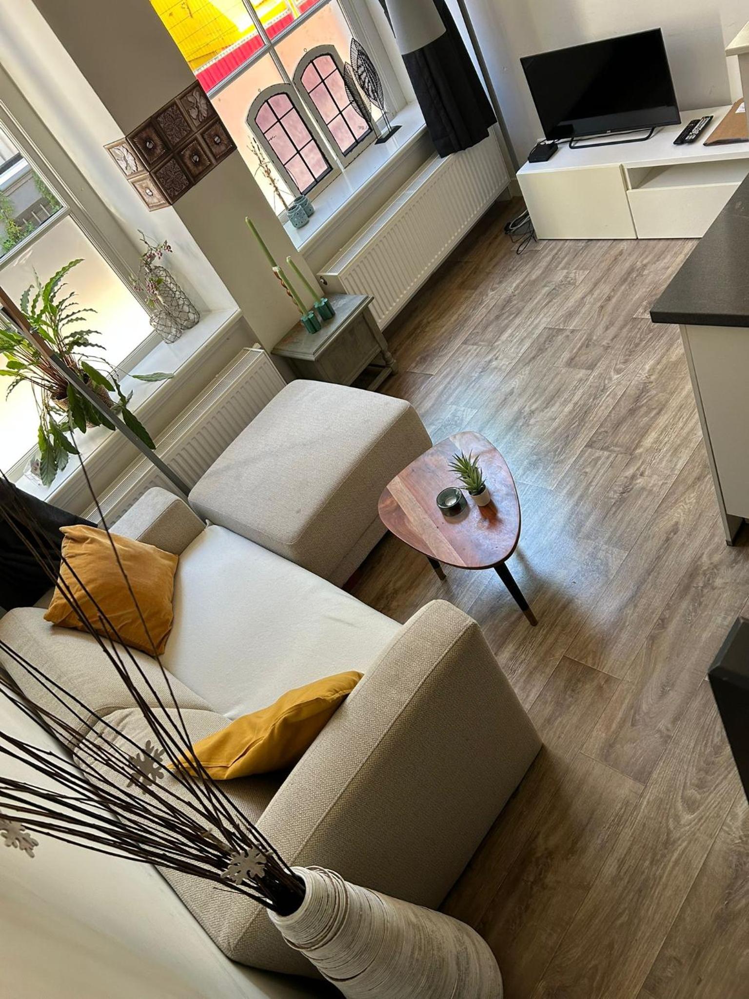 Studio - Split Level photo 1