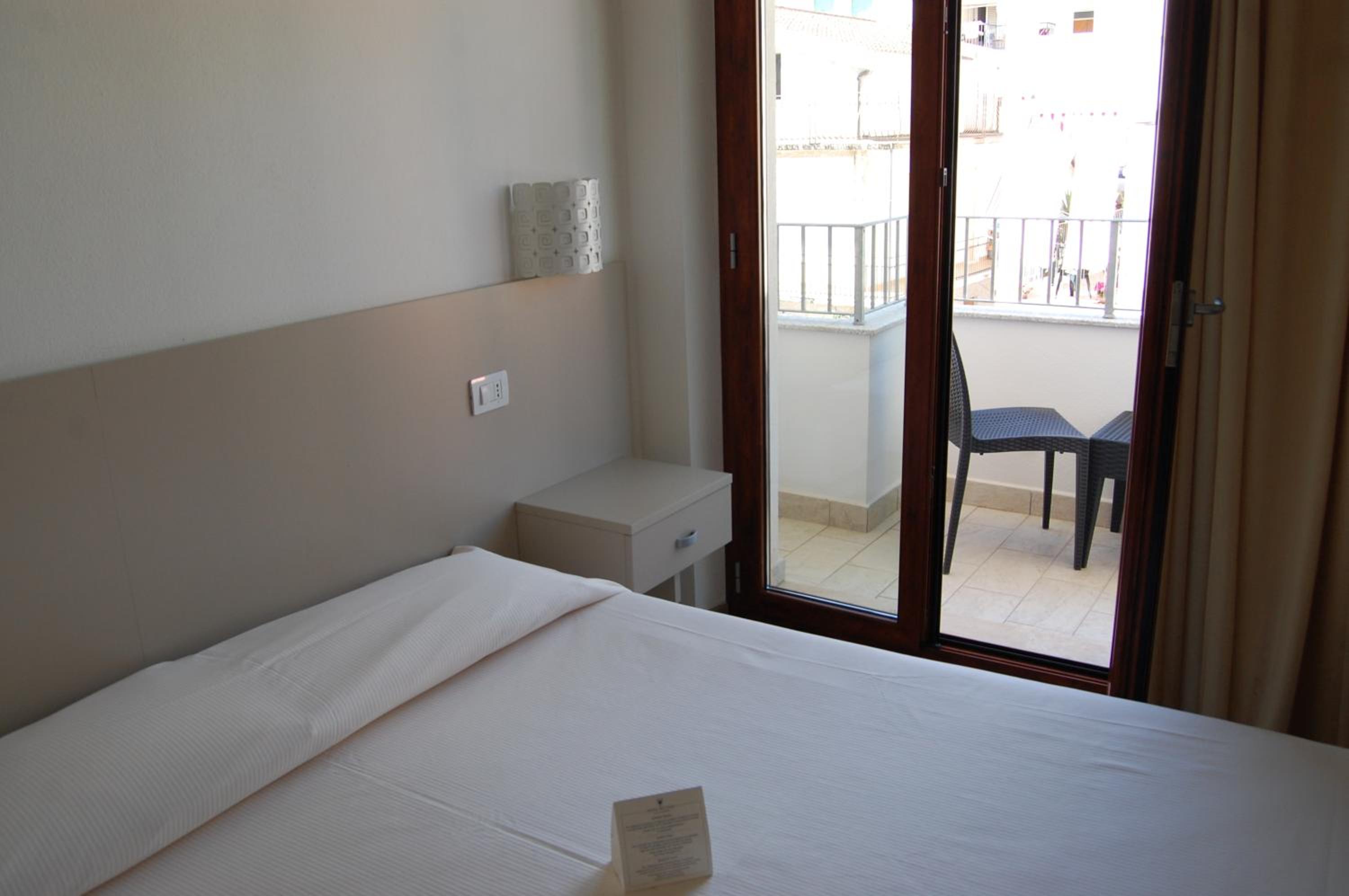 Comfort Double Room with Balcony photo 2