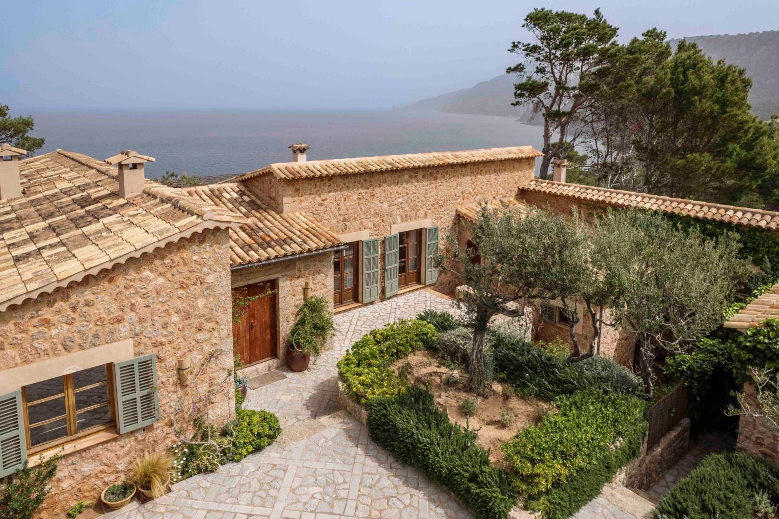 Villa with Sea View