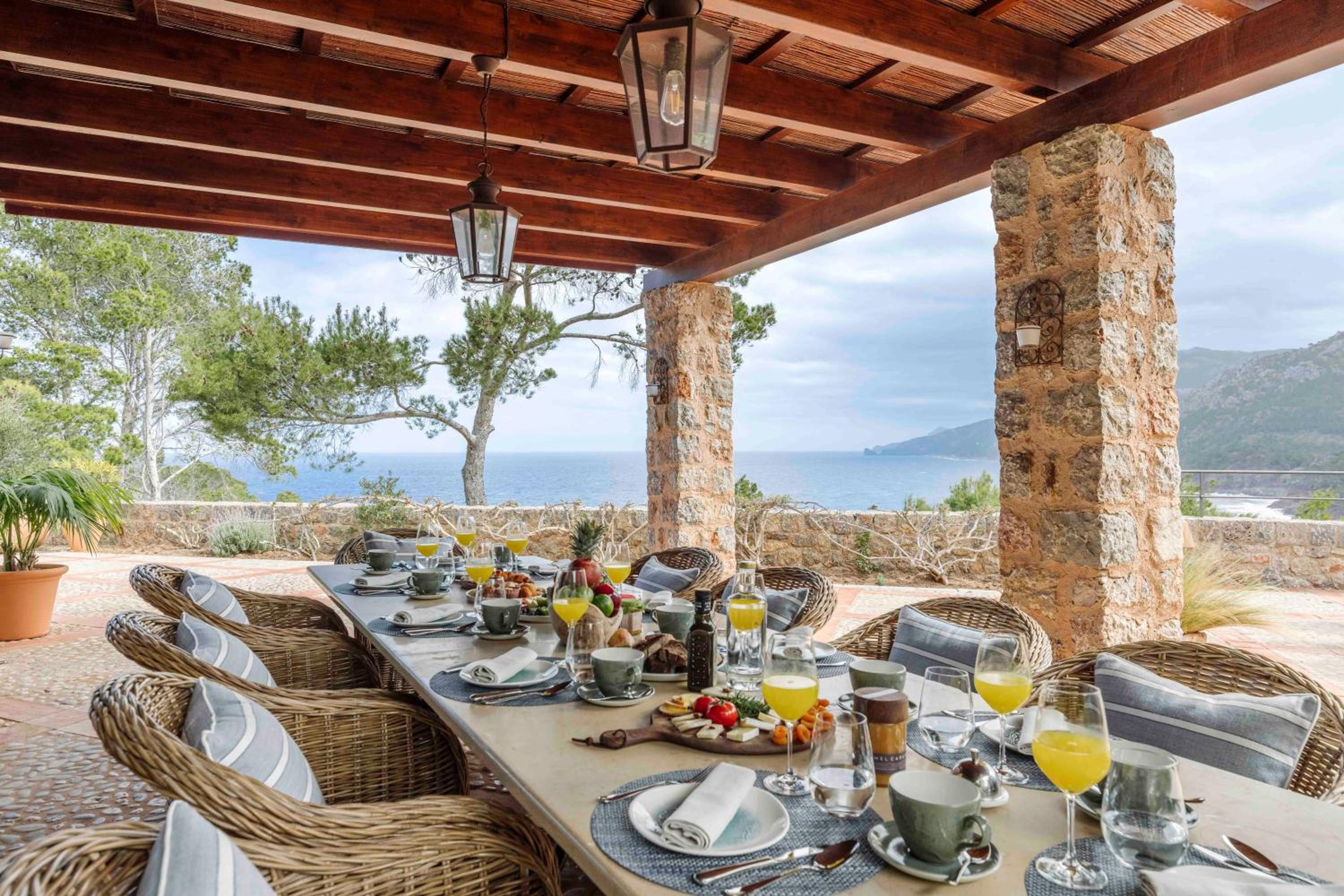 Villa with Sea View photo 3