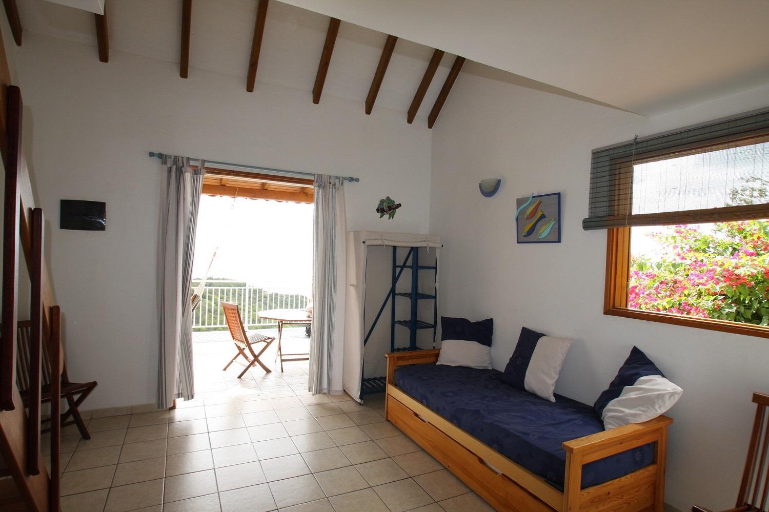 Deluxe One-Bedroom Apartment with Ocean View photo 1
