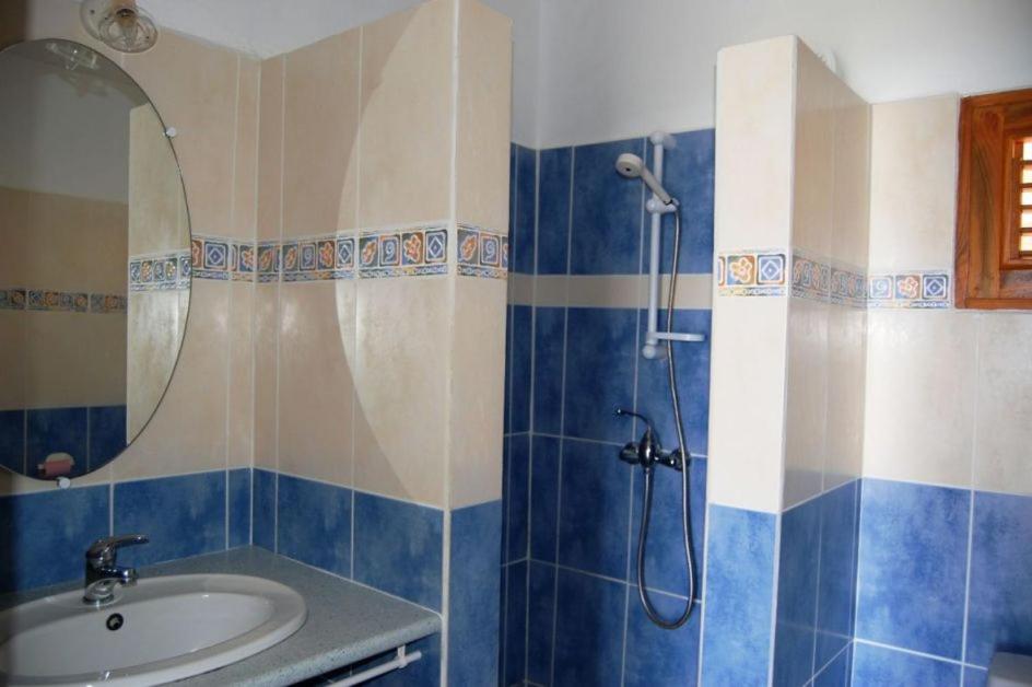 Deluxe One-Bedroom Apartment with Ocean View photo 3