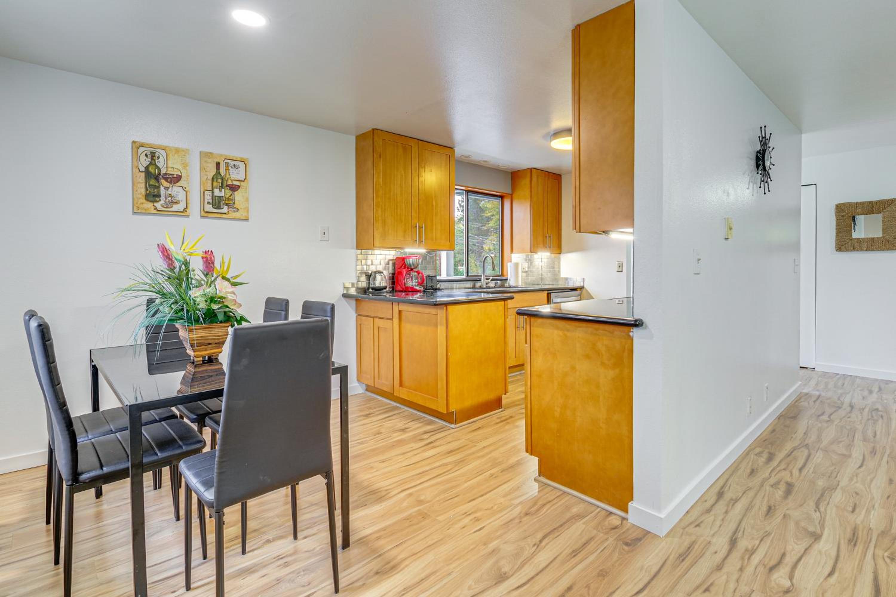 Apartment photo 2