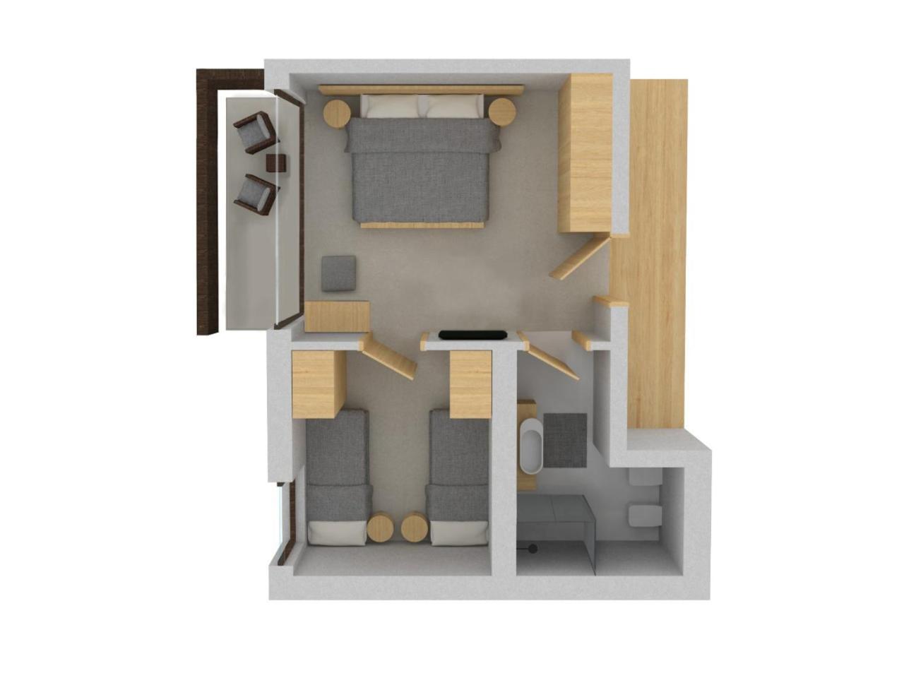 Suite with Garden View