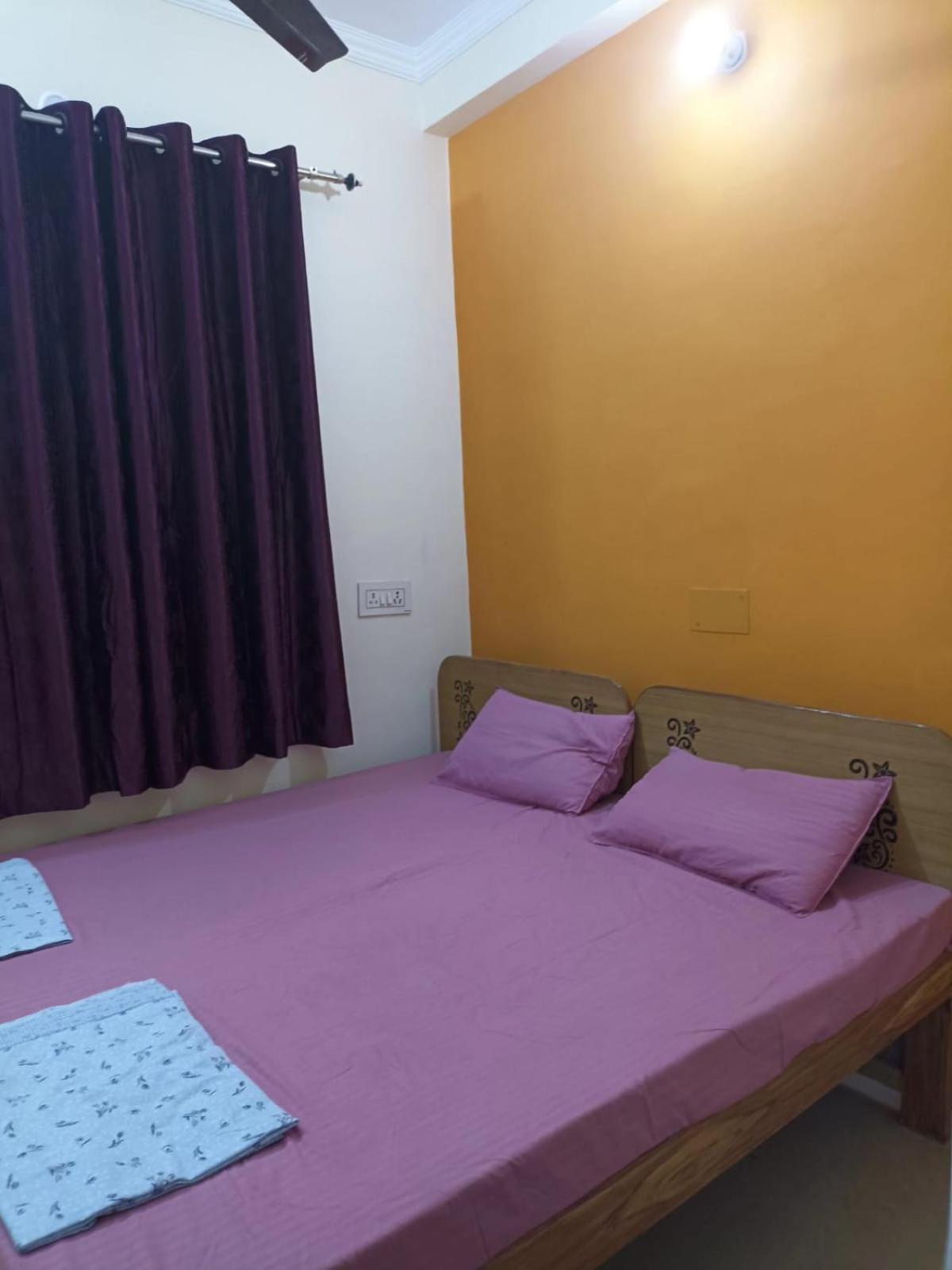 One-Bedroom House photo 2