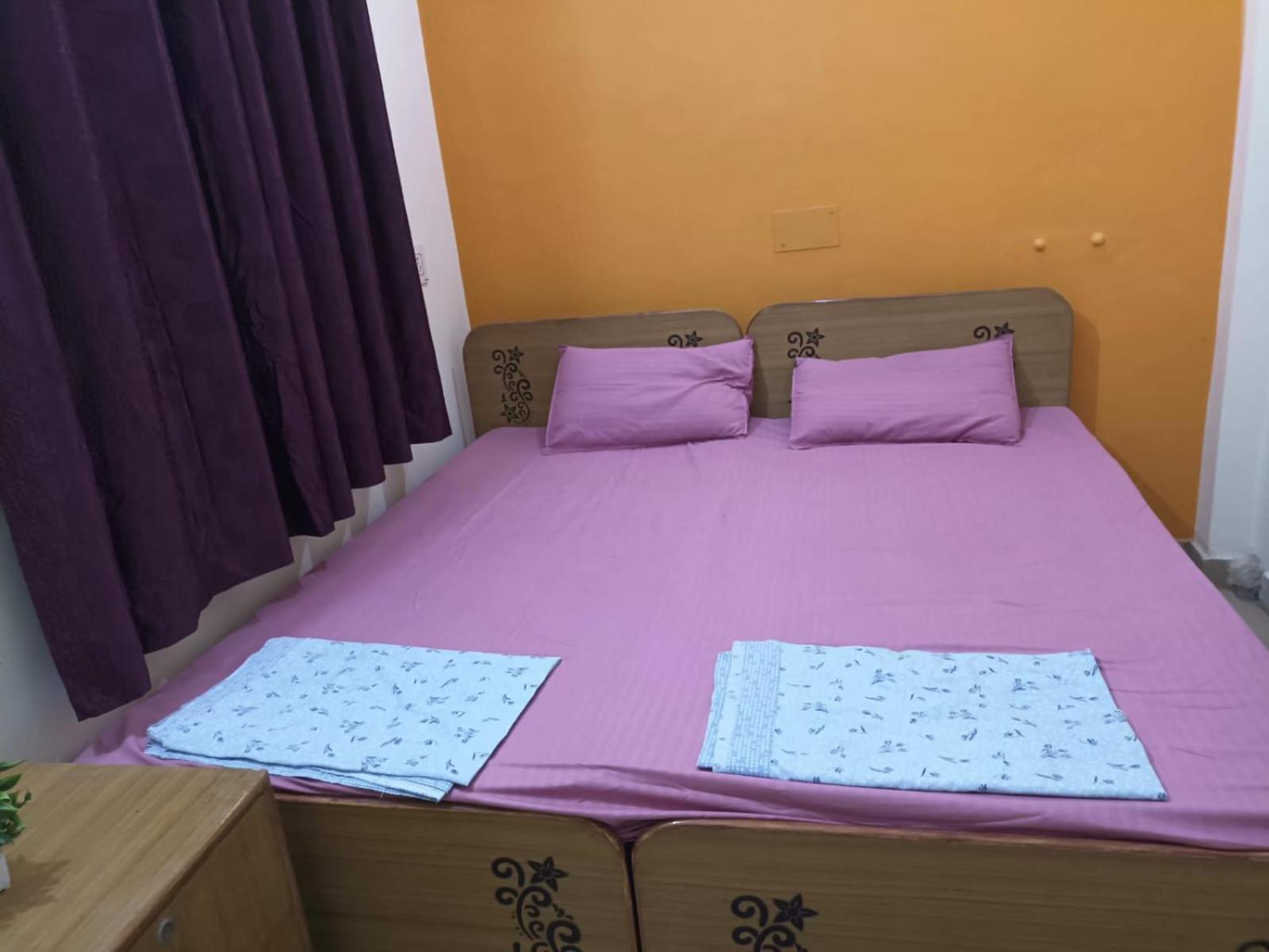 One-Bedroom House photo 3