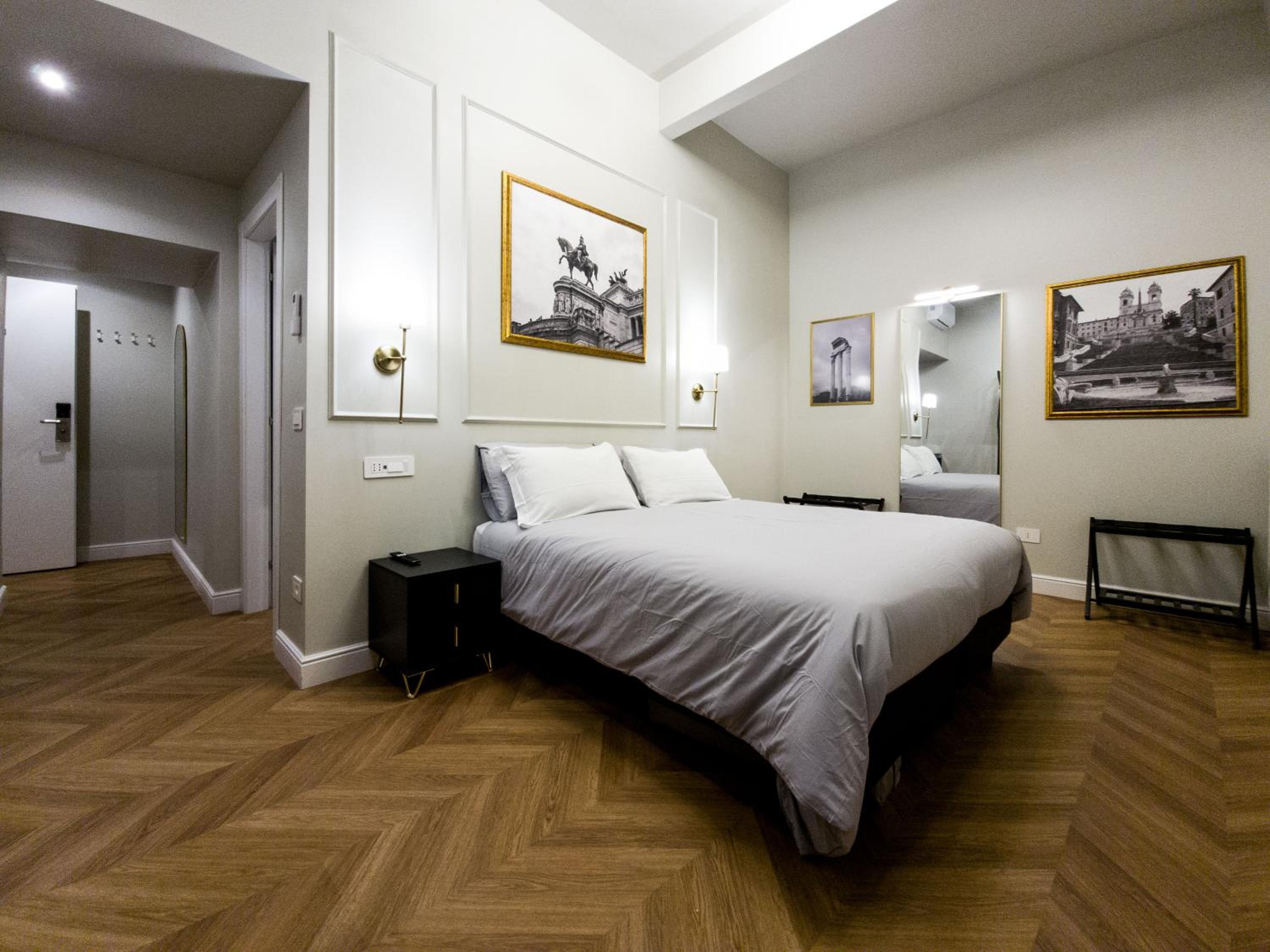 Double or Twin Room with Private Bathroom