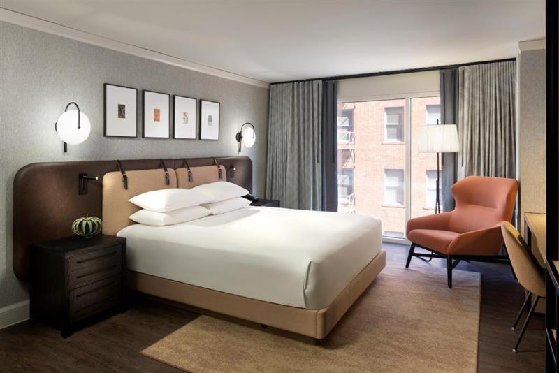 Entertainer Suite
