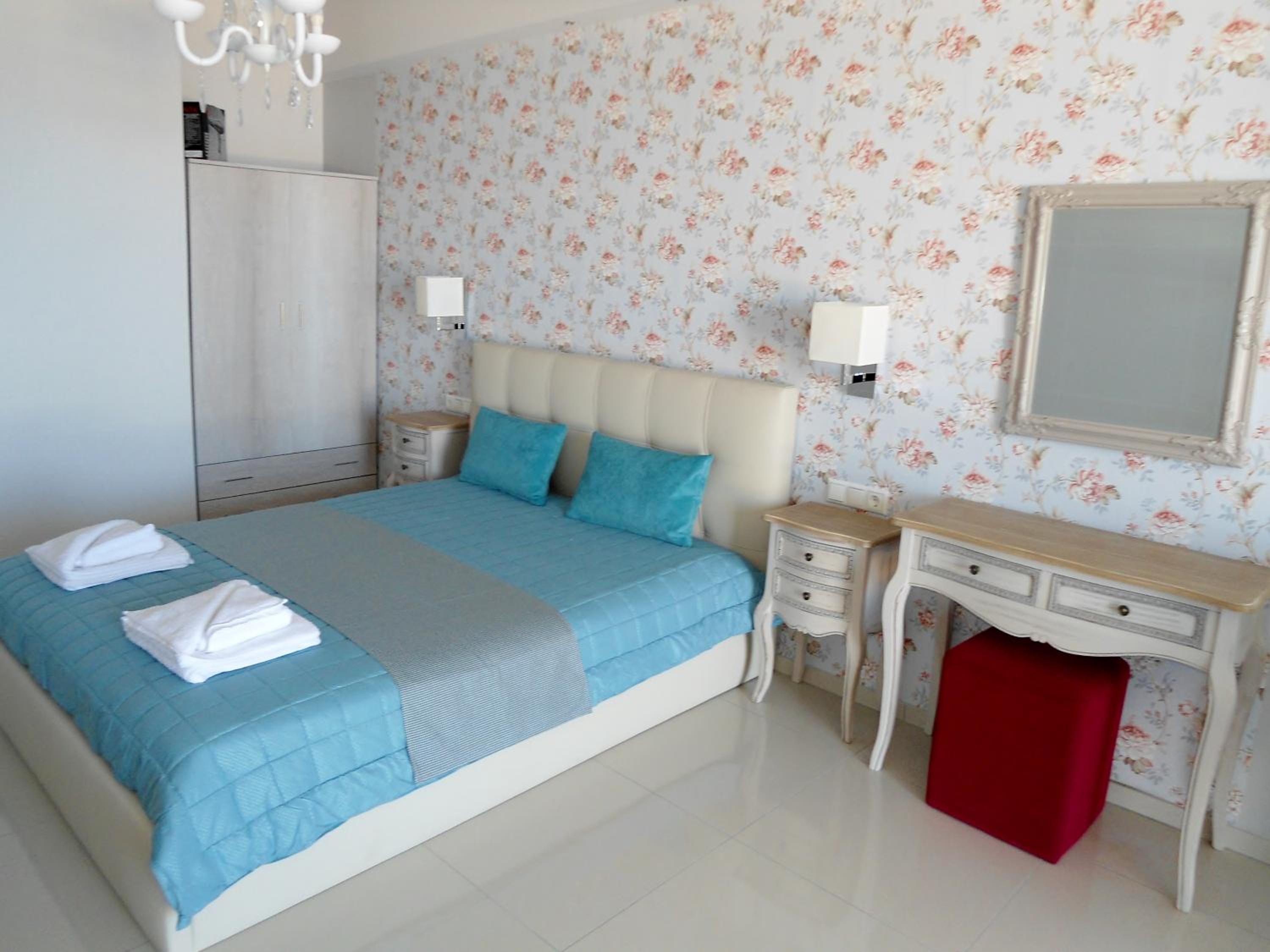 Double Room with Sea View - Photo 5