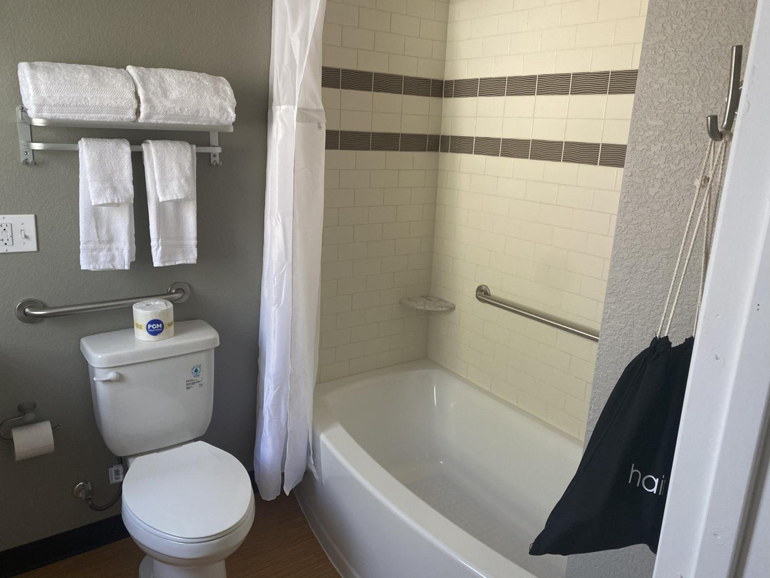 Deluxe Double Room with Bath