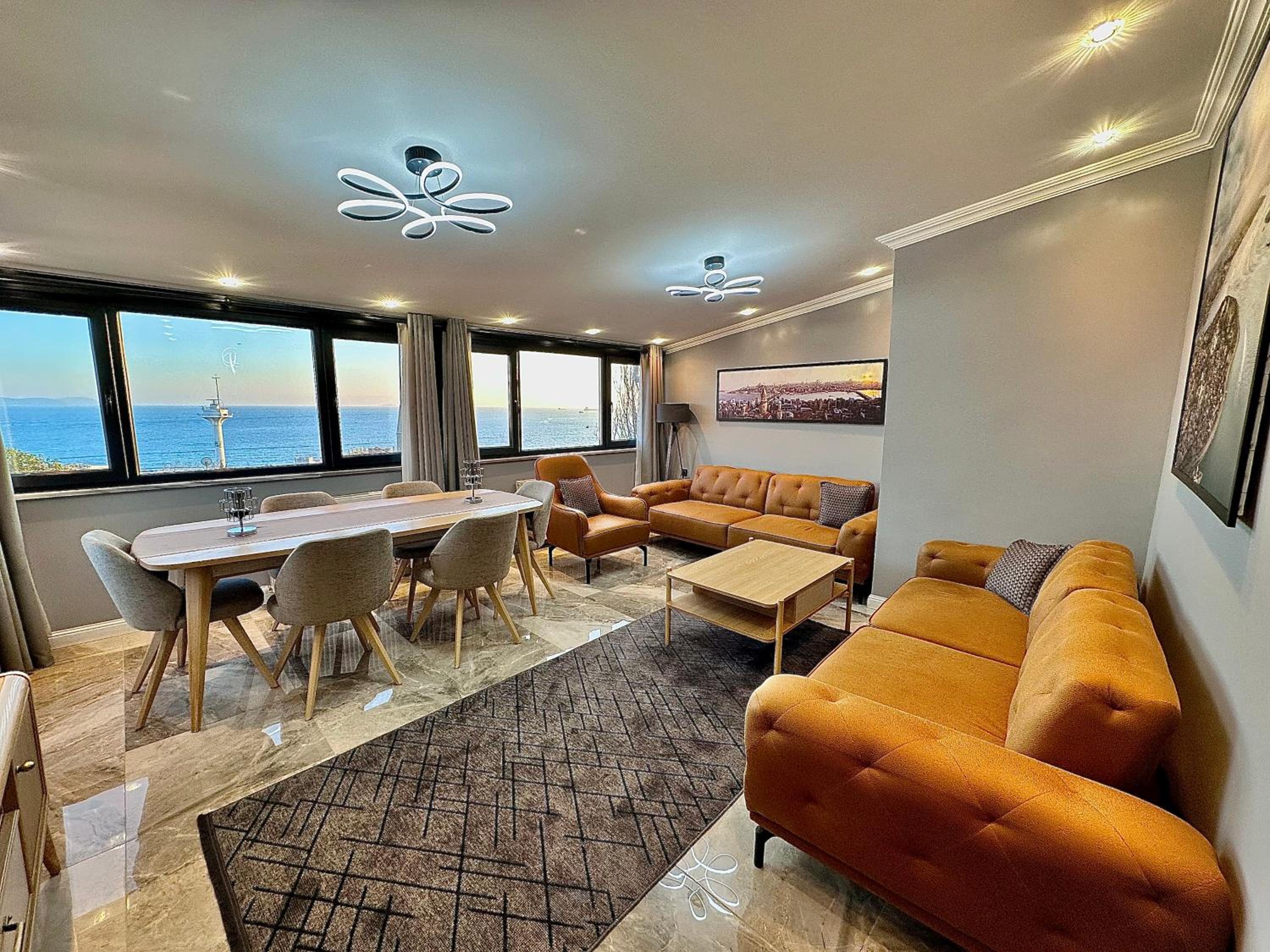 Deluxe Suite with Sea View photo 1