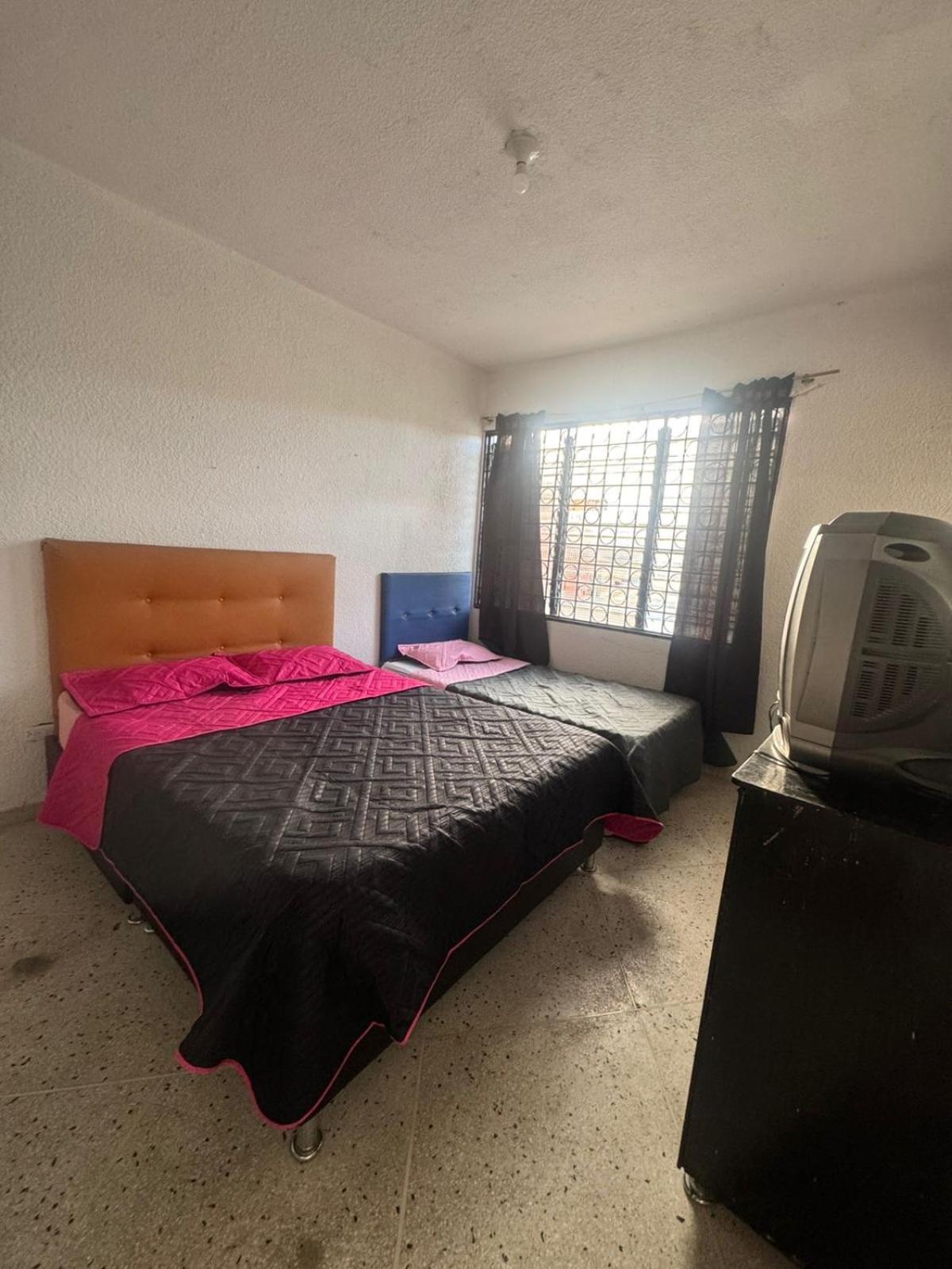 Double or Twin Room photo 3