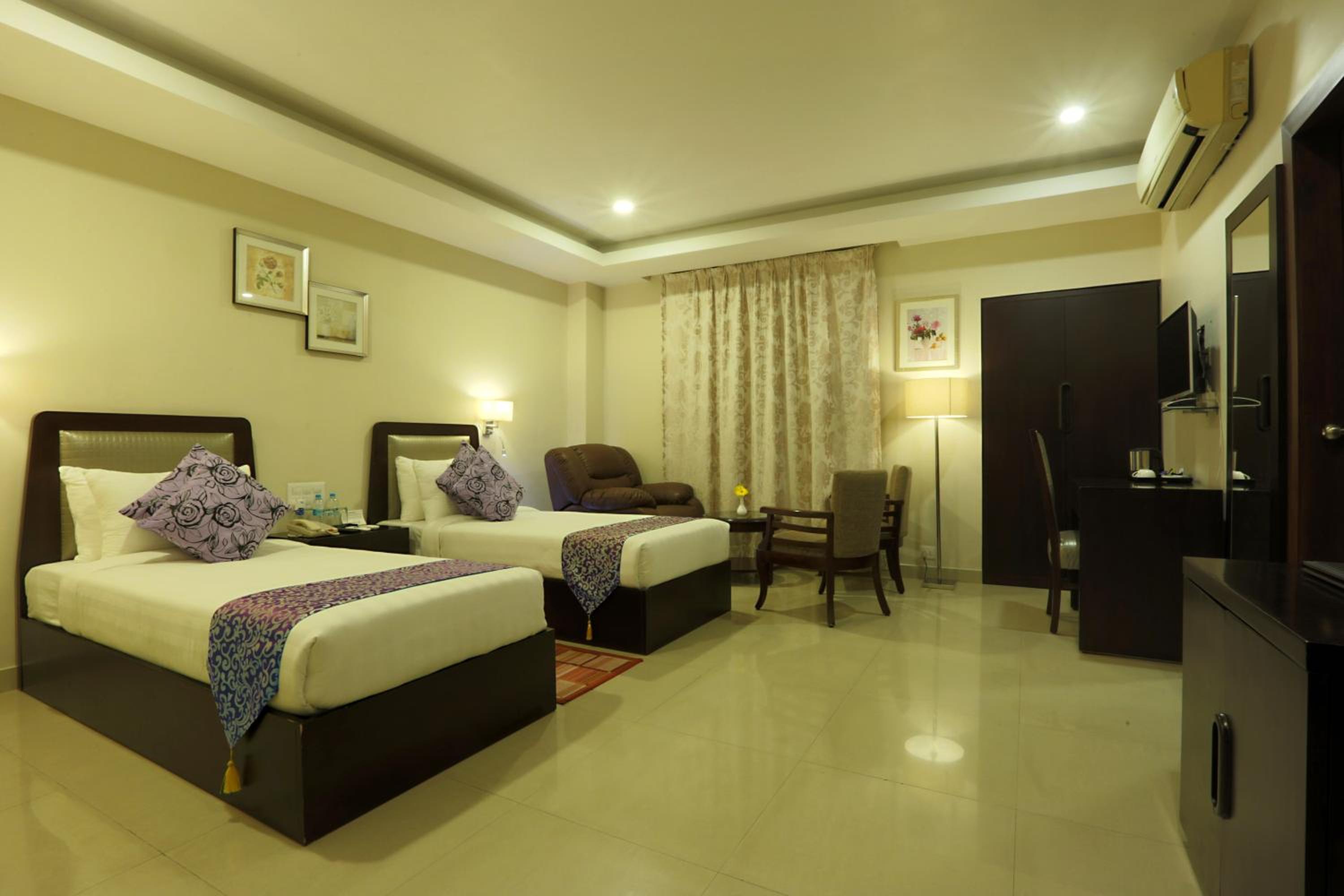 Deluxe Double Room - Photo 2