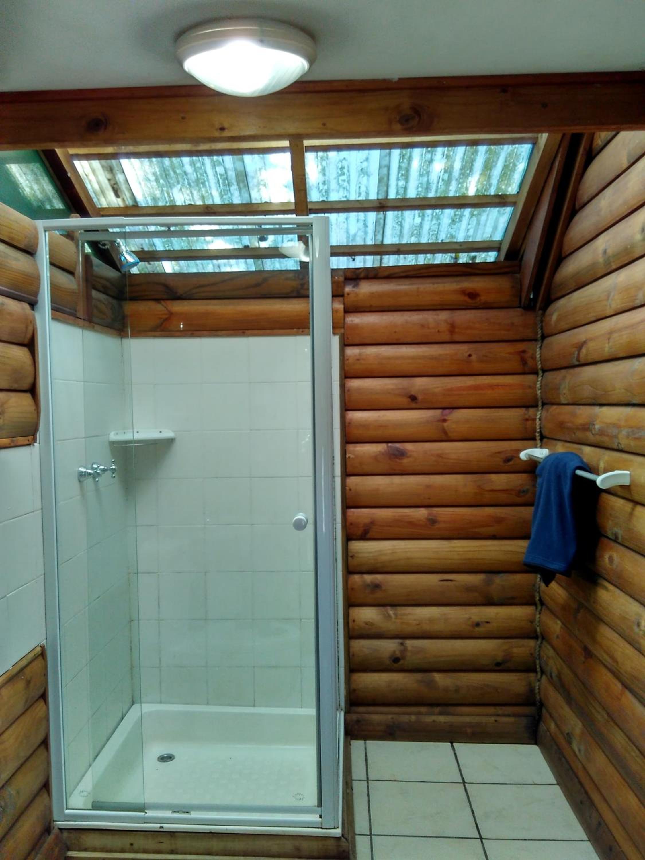 Cabin with Private External Bathroom - Photo 2