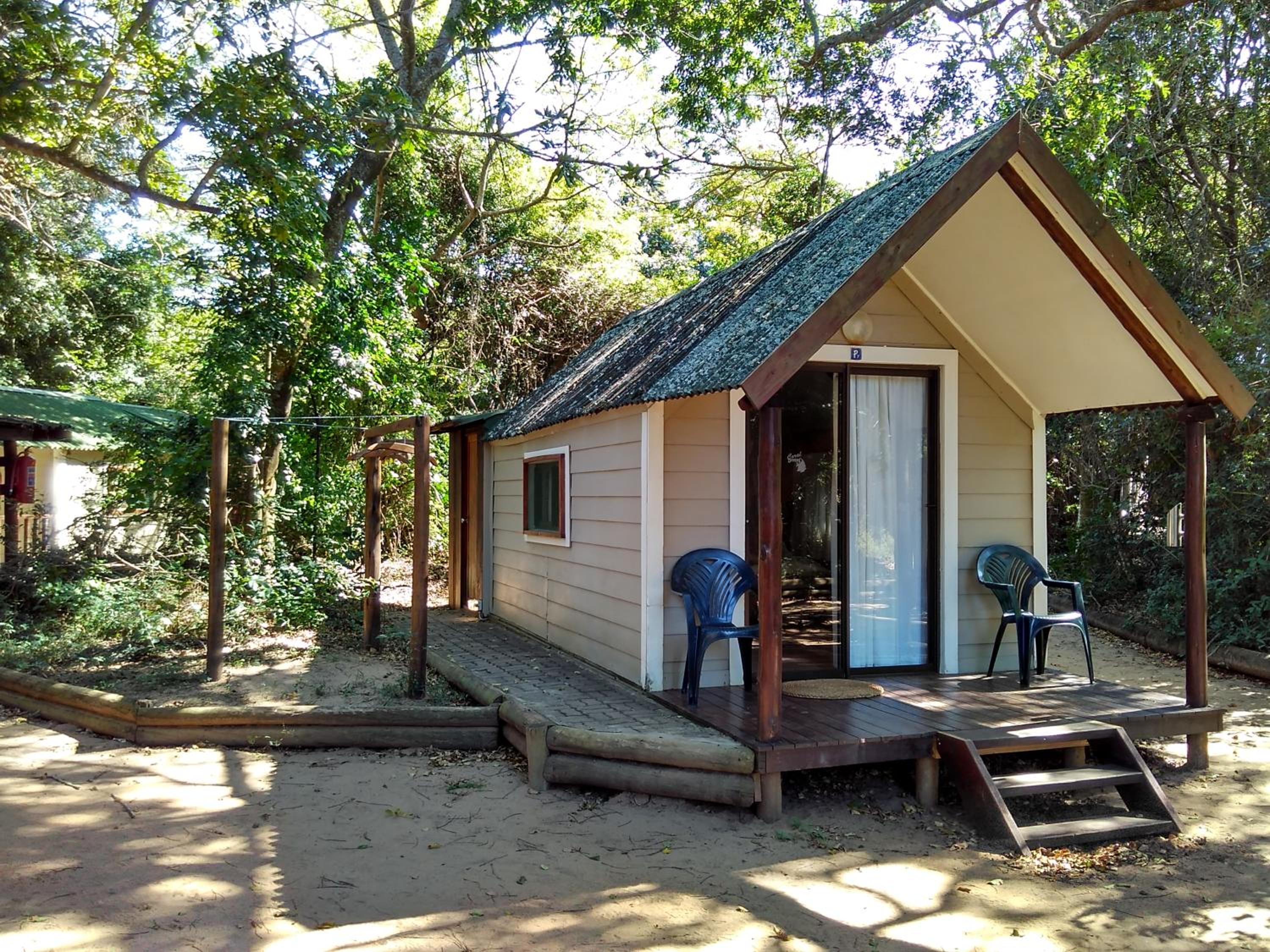 Cabin with Private External Bathroom - Photo 6