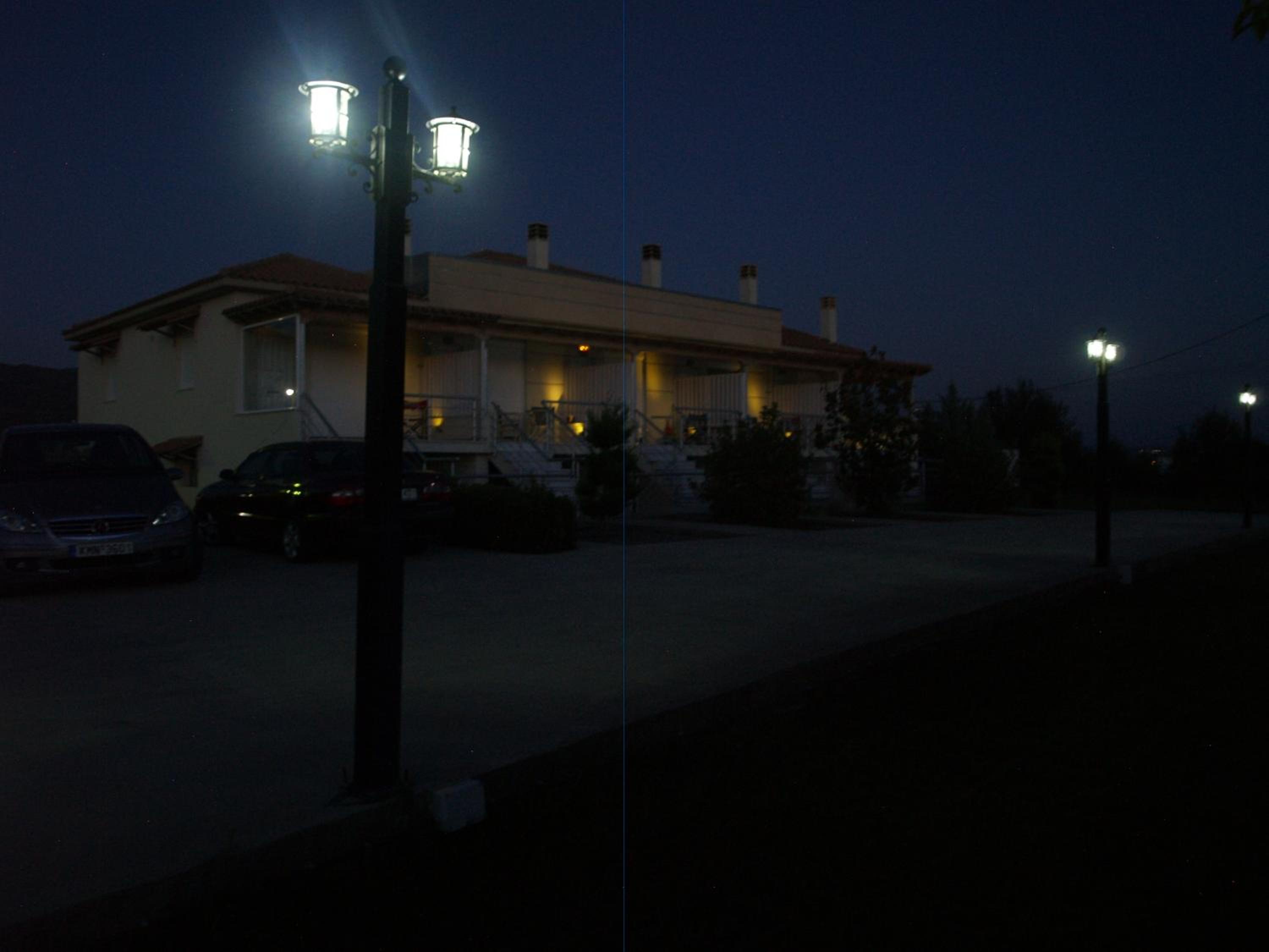 Apartment with Balcony - Photo 13