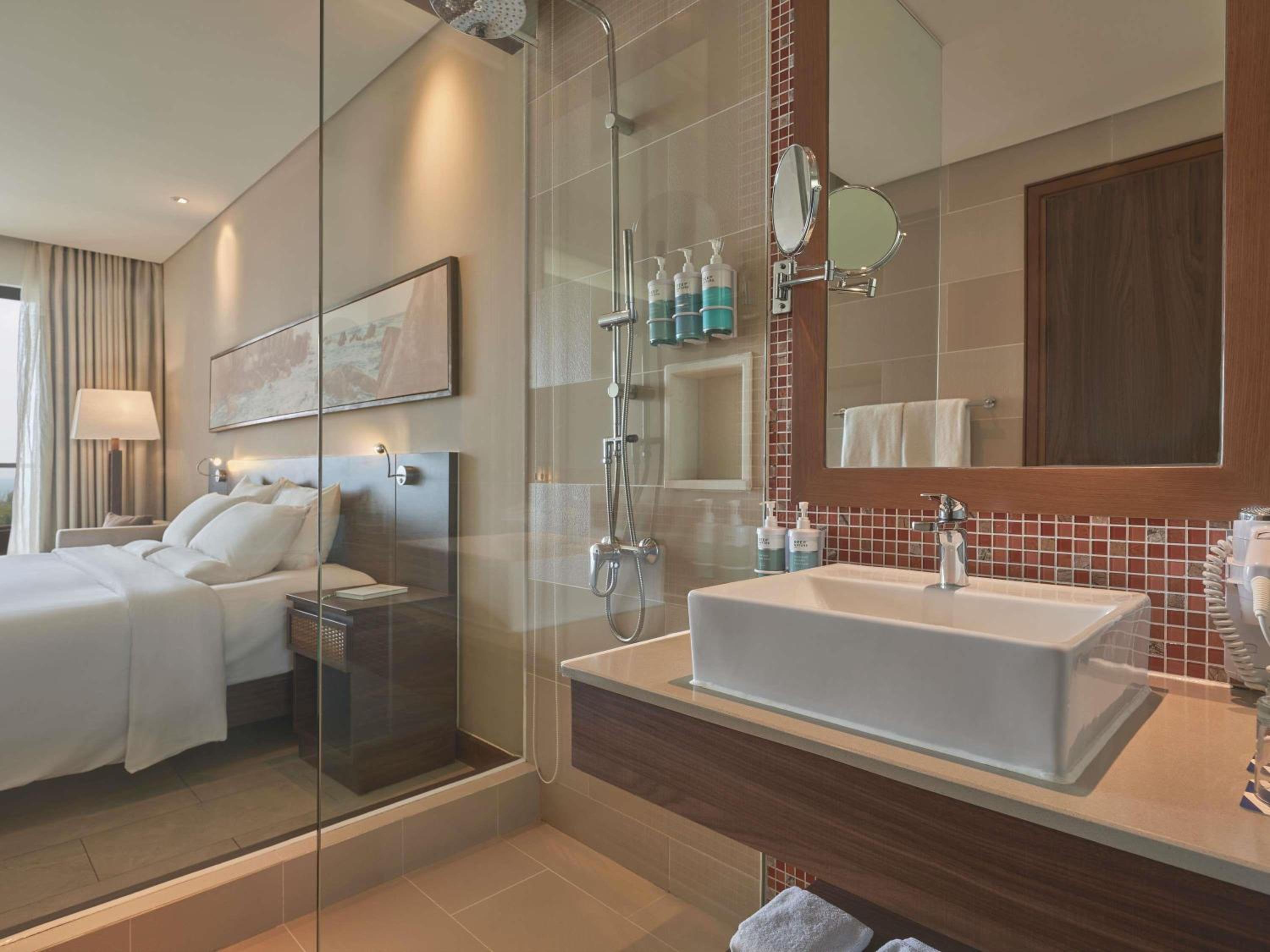 Superior Double Room with Pool View