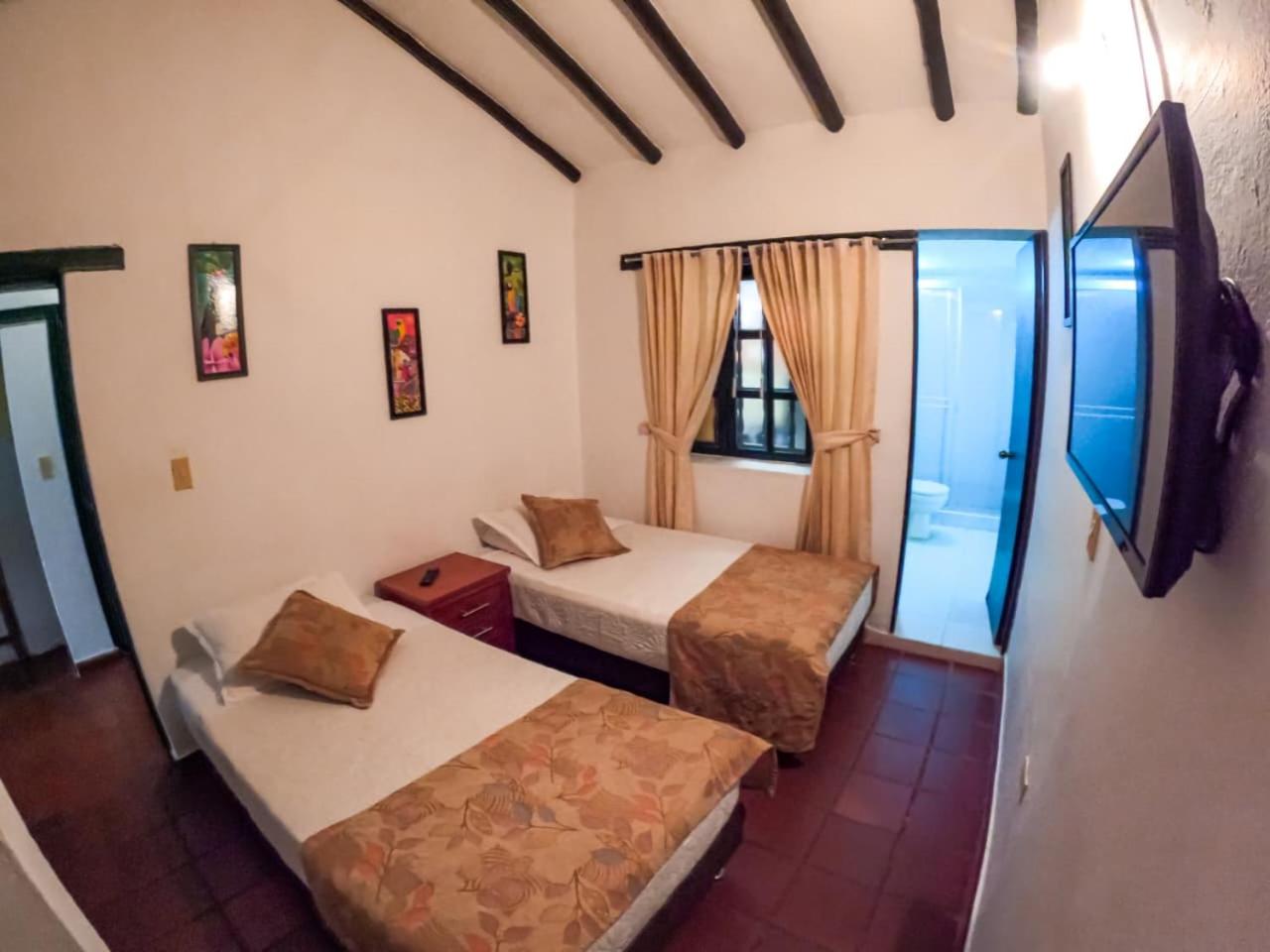 Double or Twin Room photo 1