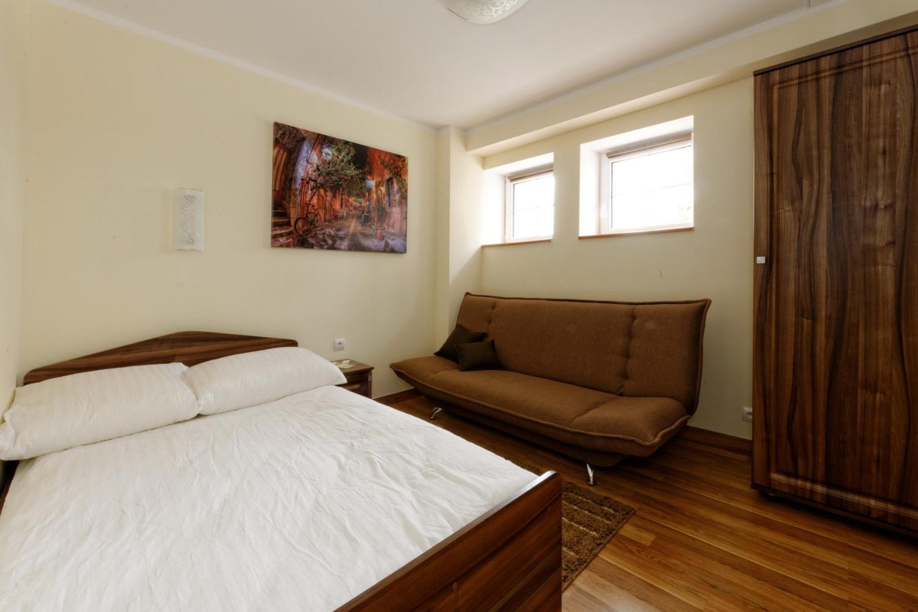 Double Room - Photo 4