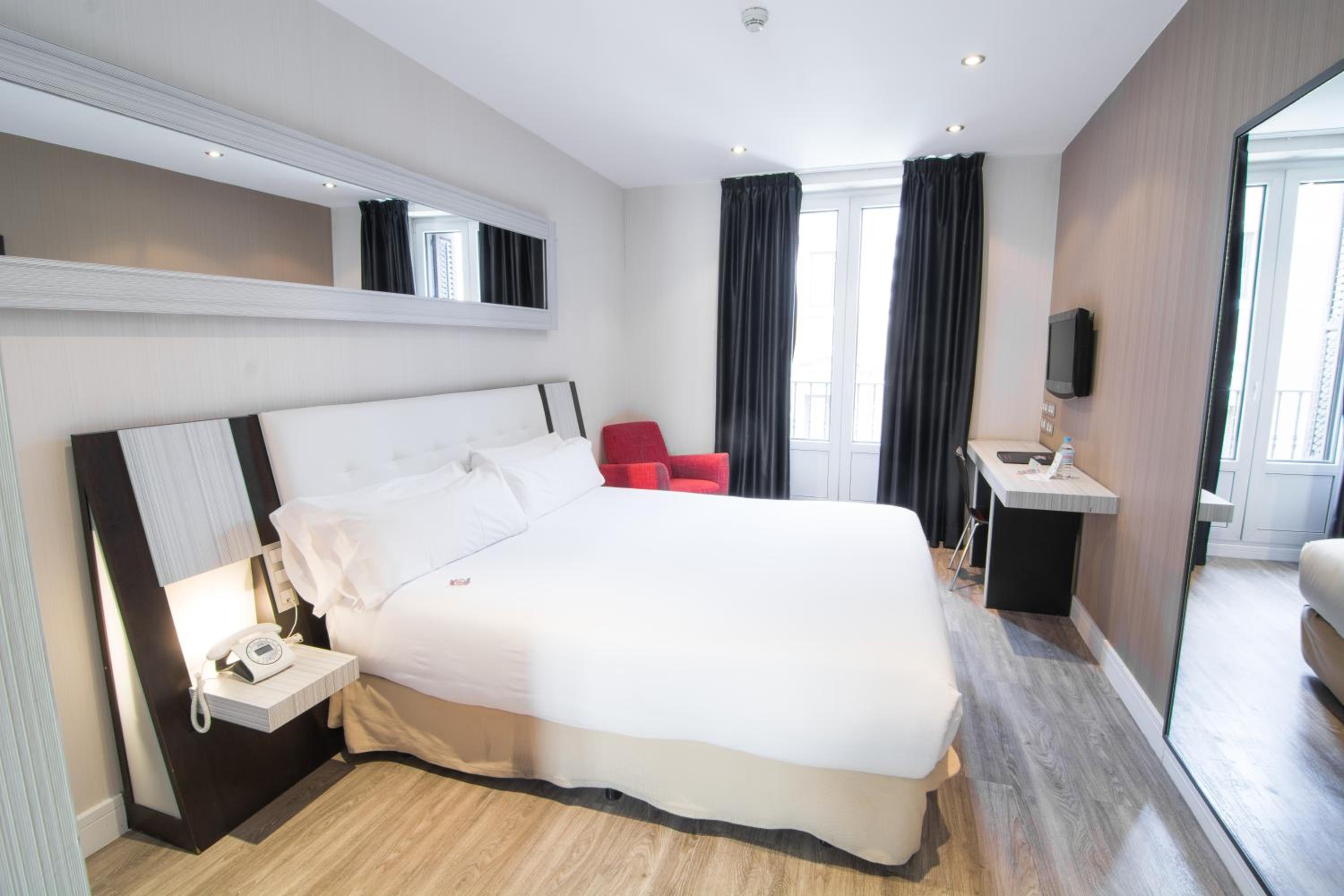 Habitación Doble o con Dos Camas (1-2 Adultos)