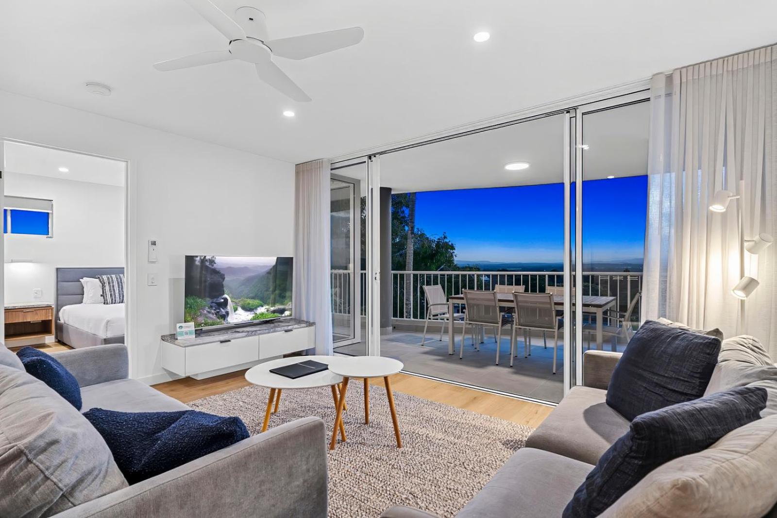 Three-Bedroom Apartment with Mountain View