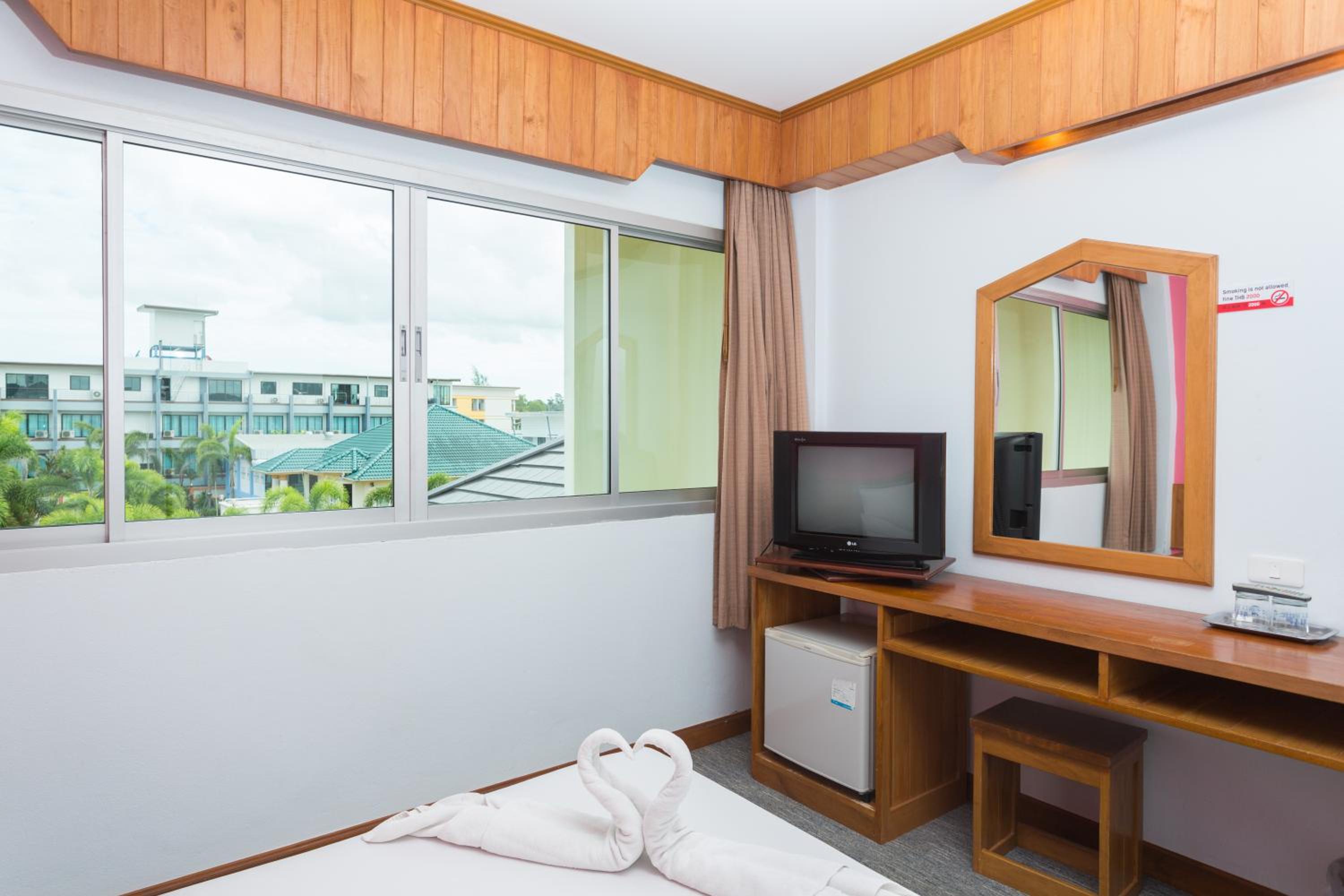Standard Double or Twin Room photo 1