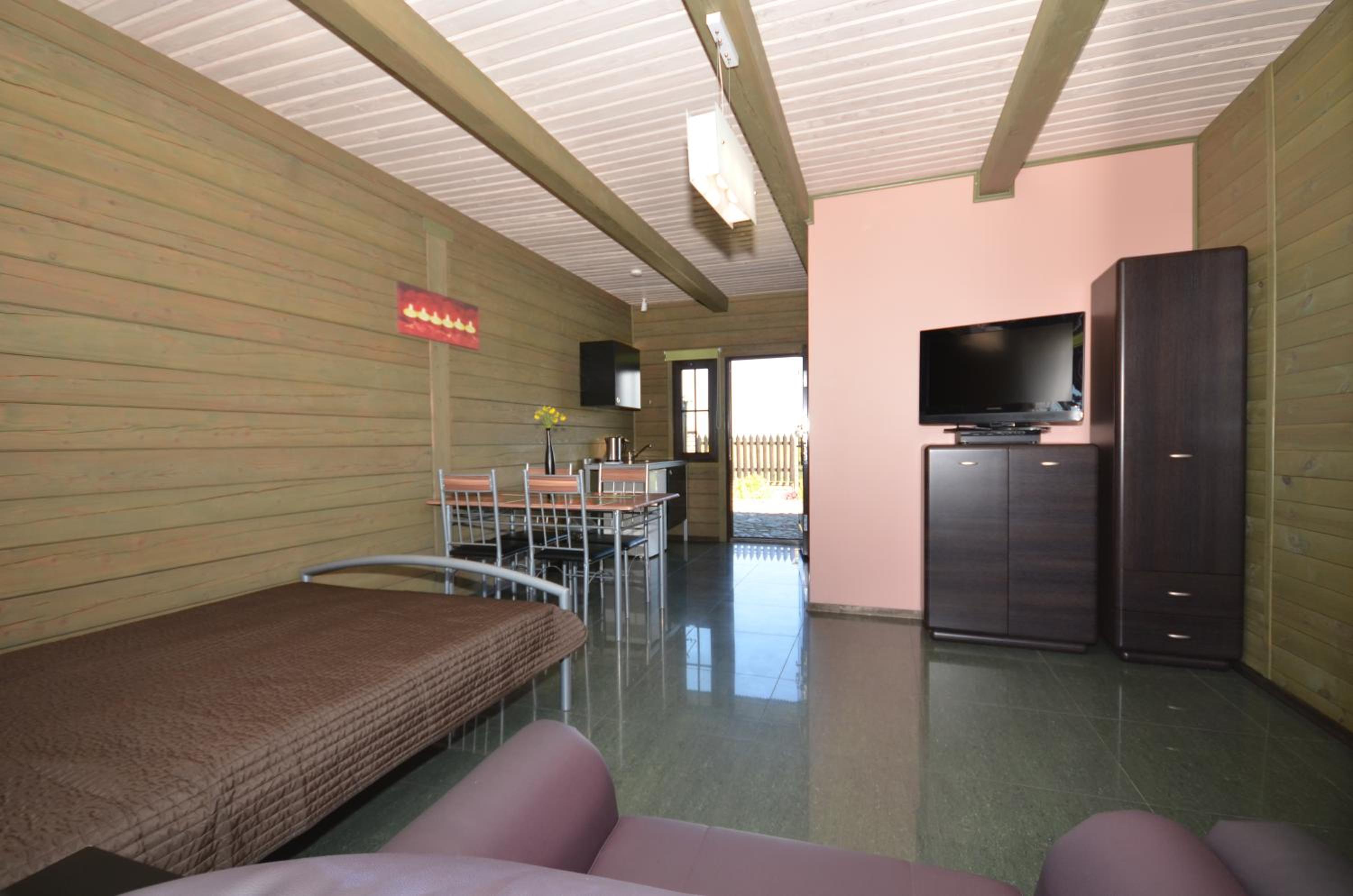 Family Room with Terrace - Photo 1