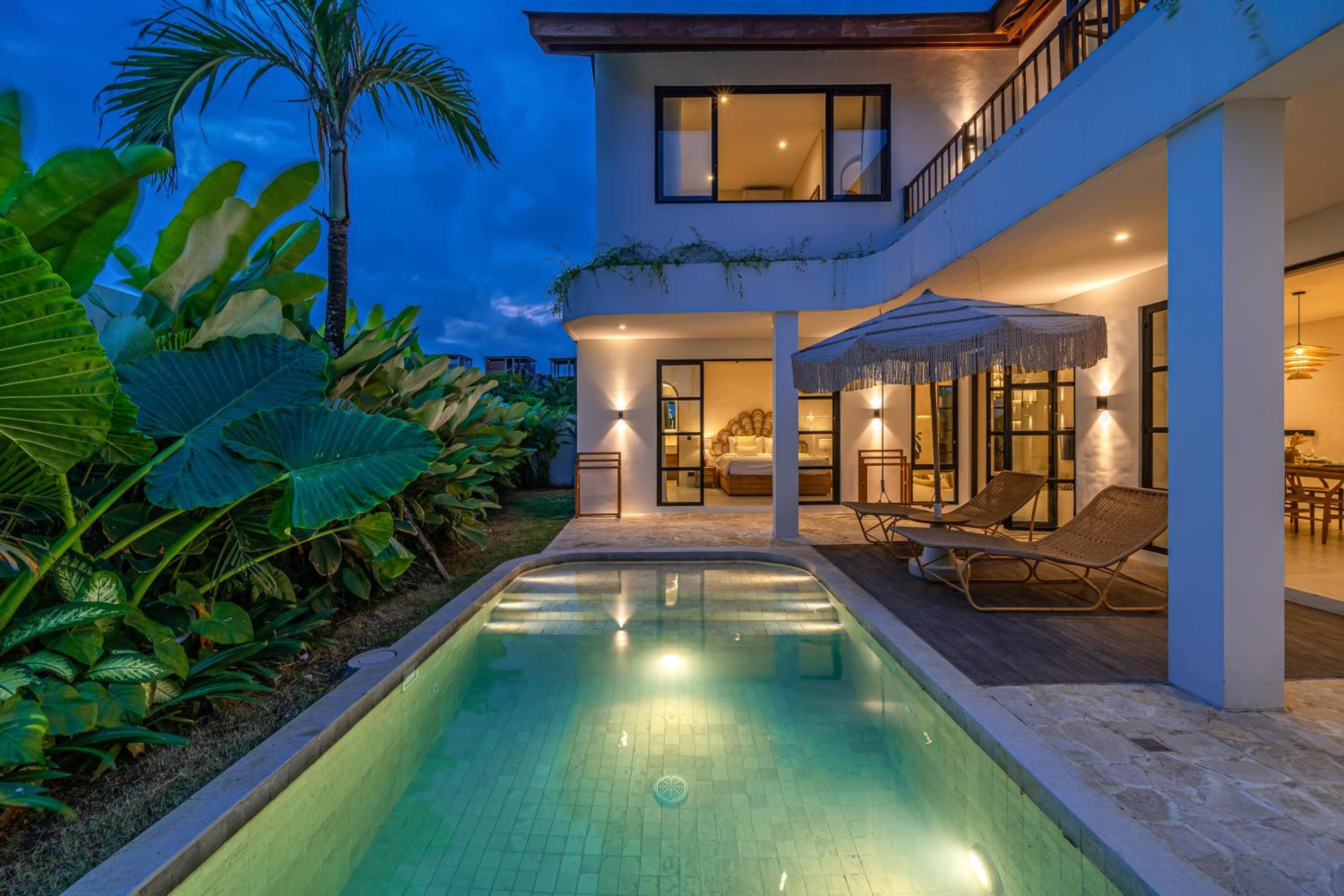 Villa photo 1
