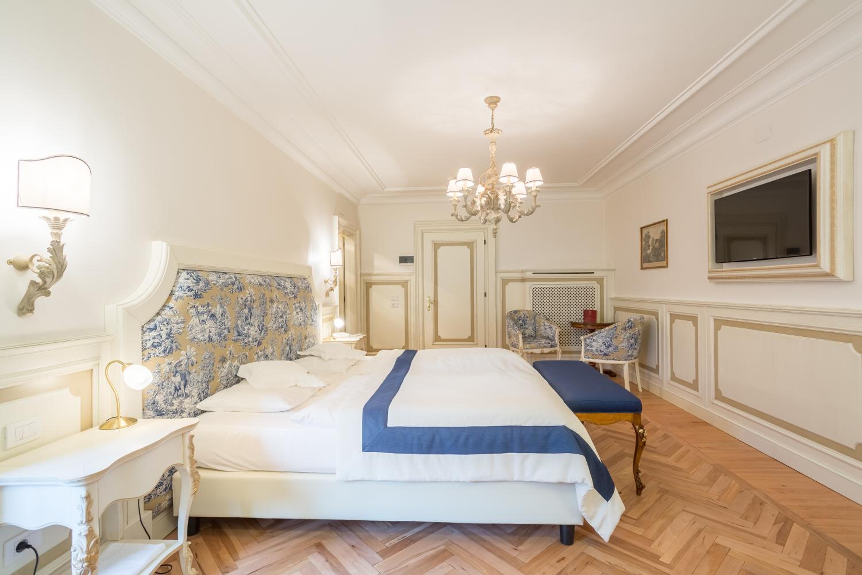 Junior Suite - Photo 6
