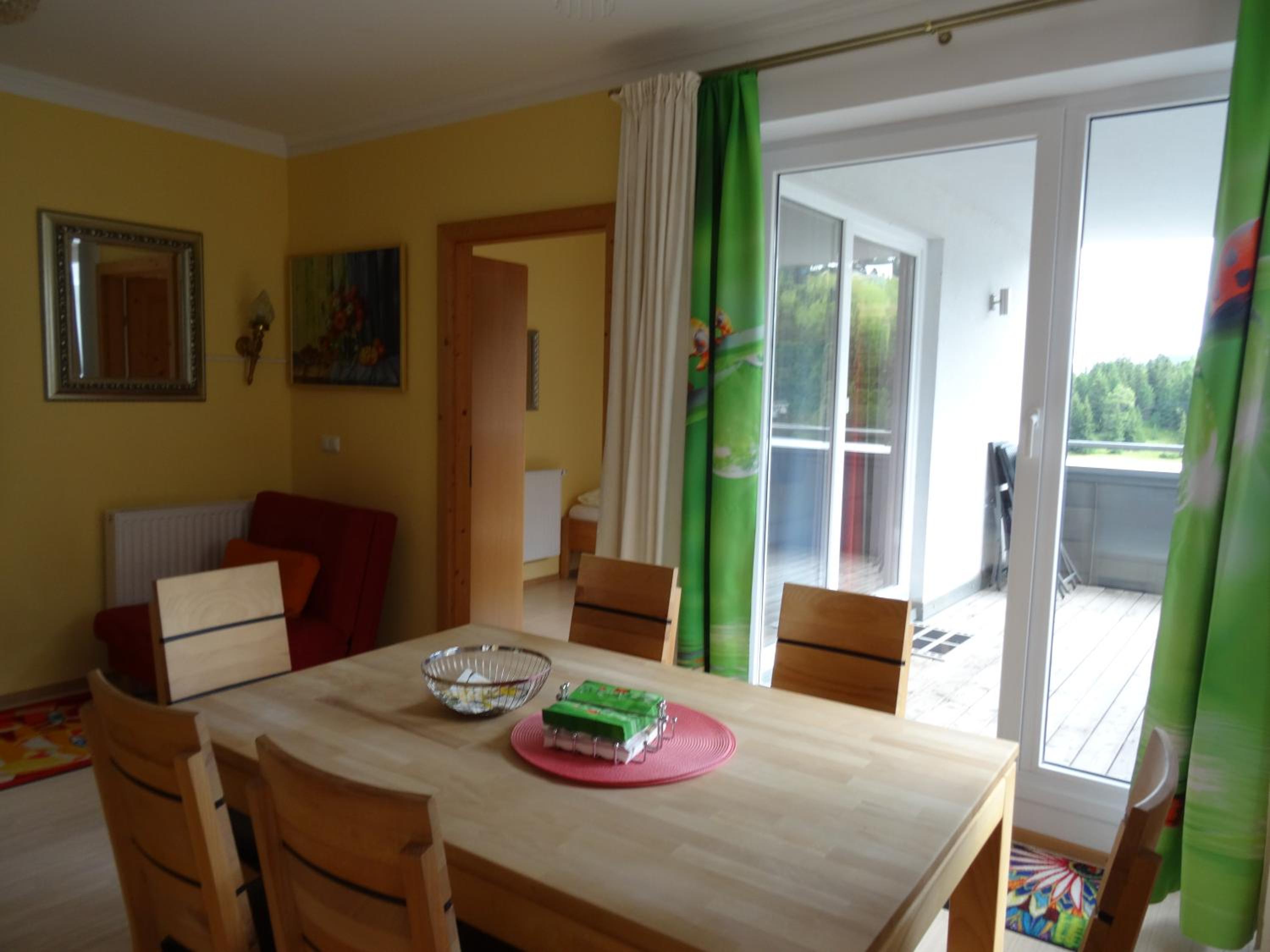 Three-Bedroom Apartment with Balcony photo 3