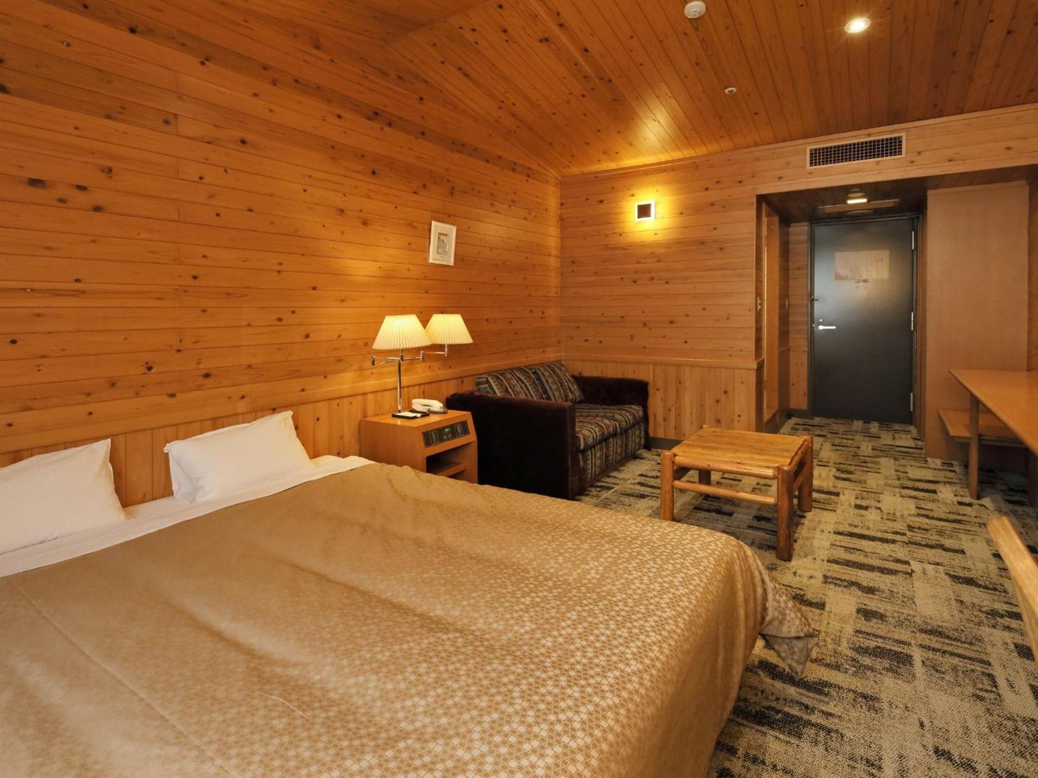 Double Room - Photo 2