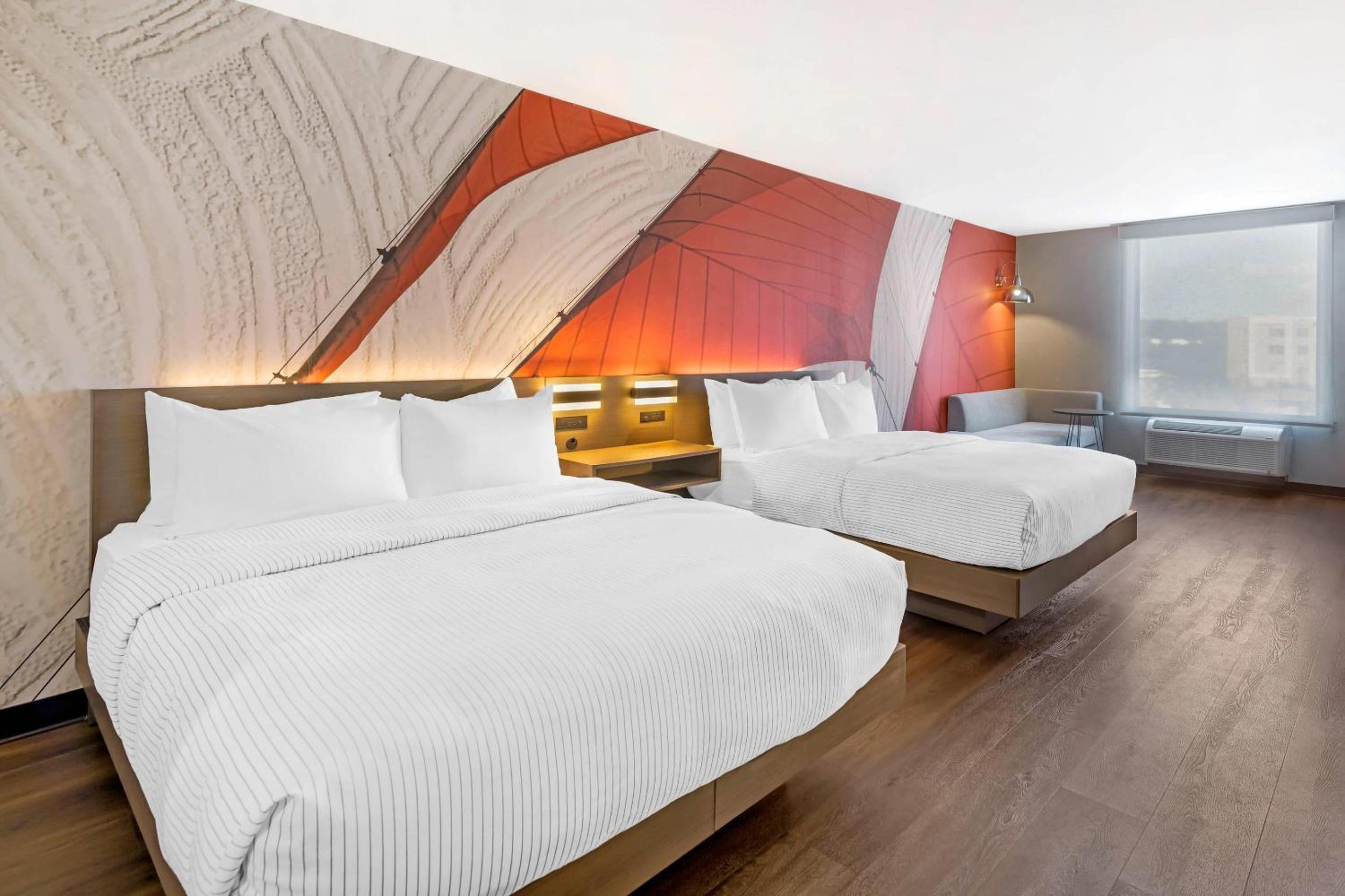 Queen Room with Two Queen Beds - Mobility/Hearing Accessible - Non-Smoking - Photo 1
