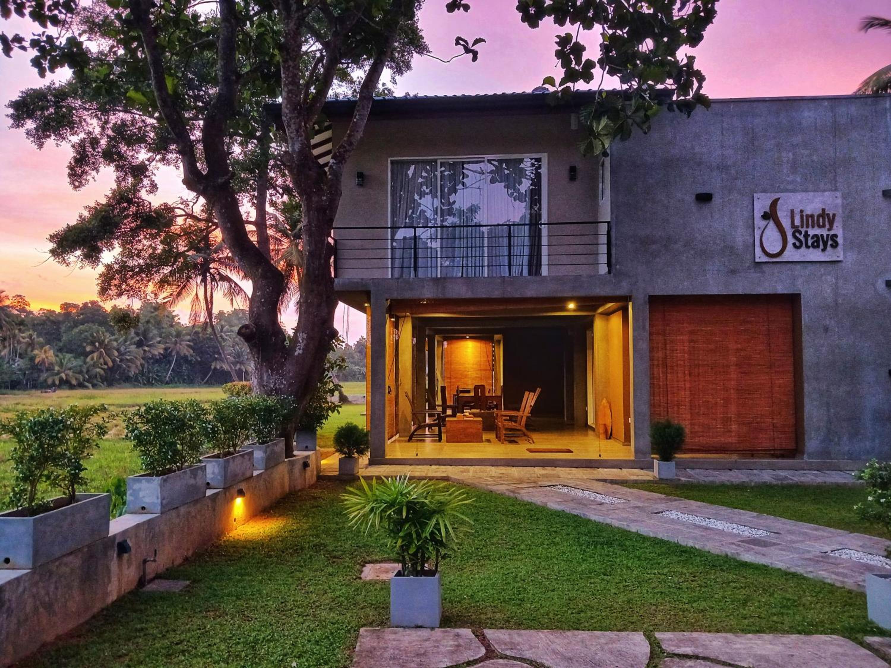 Standard Villa photo 1