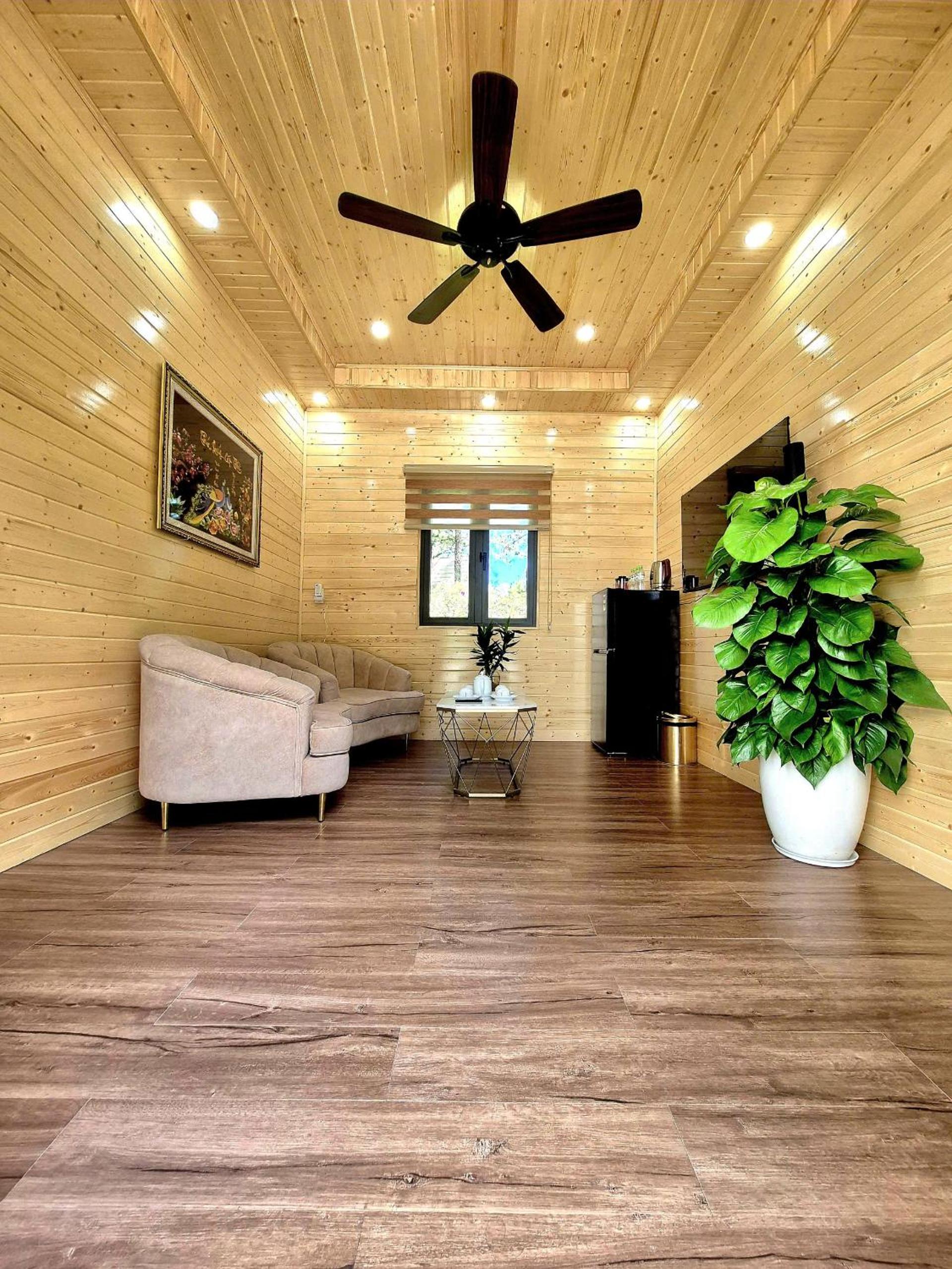 Two-Bedroom Bungalow - Photo 1