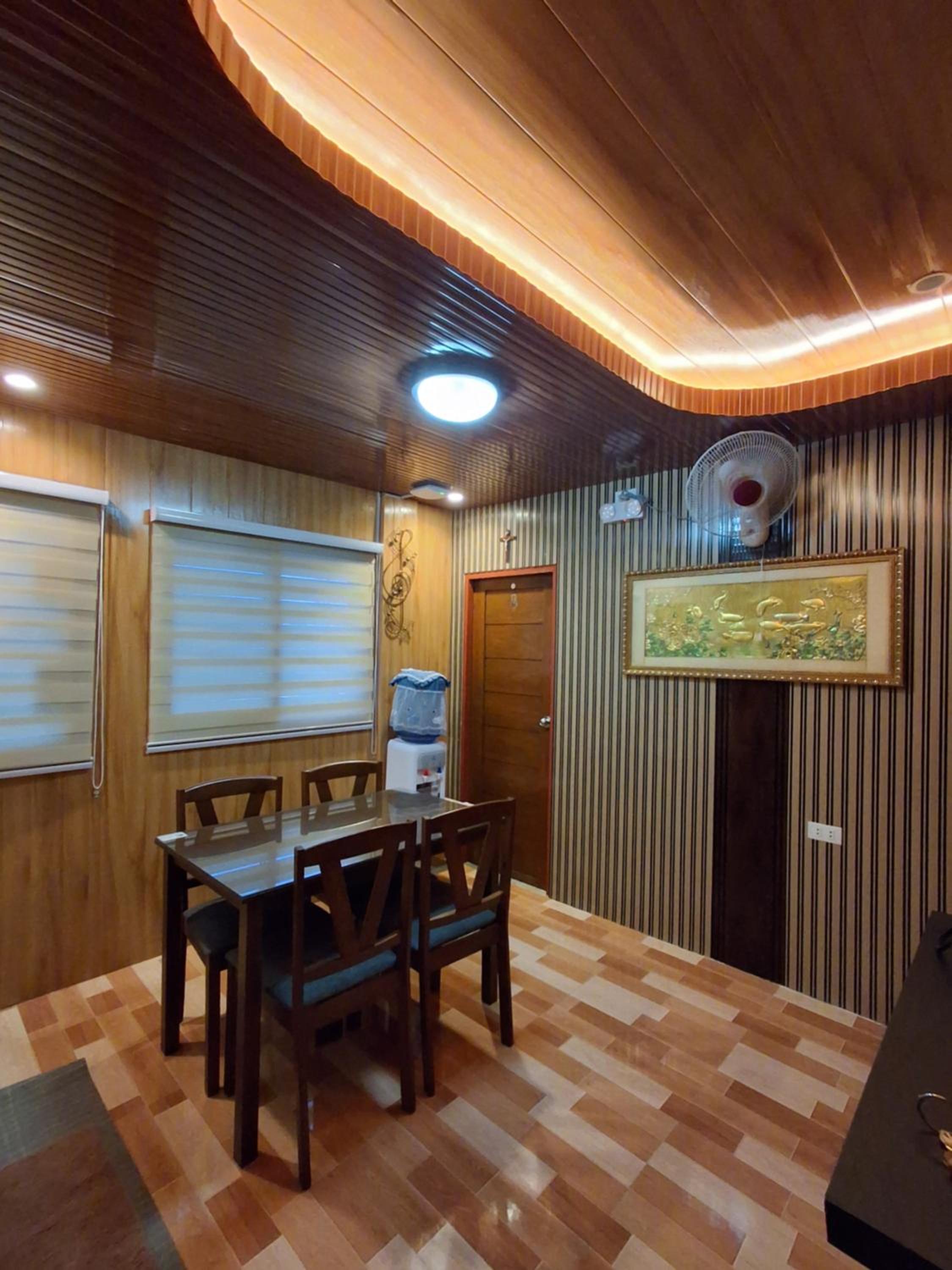 Standard Double Room with Shared Bathroom