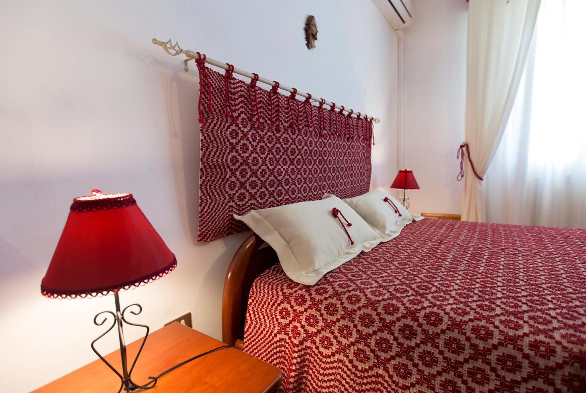 Double Room (1 Adult + 1 Child) photo 1