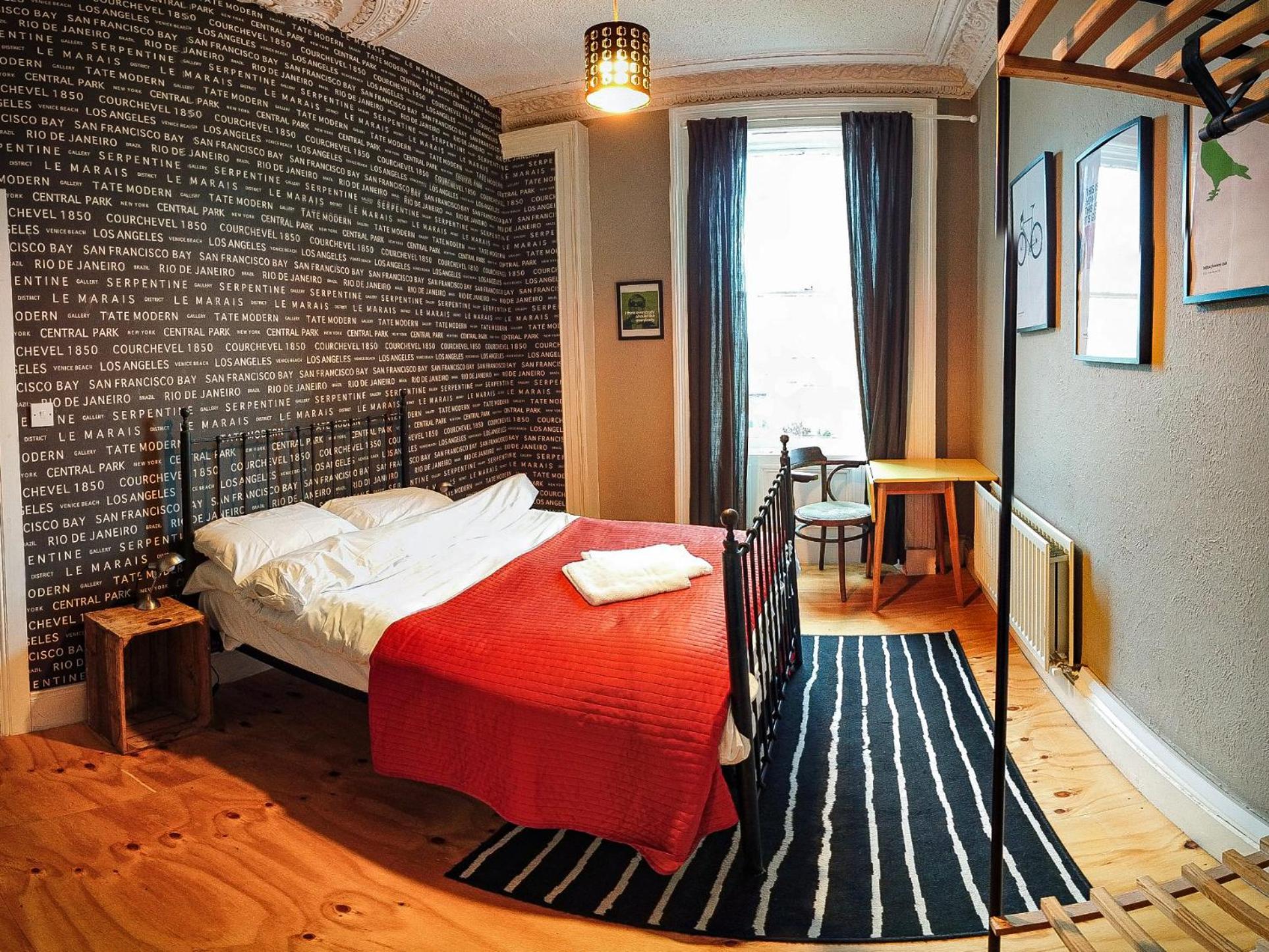 Deluxe Double Room with Shared Bathrooms photo 1