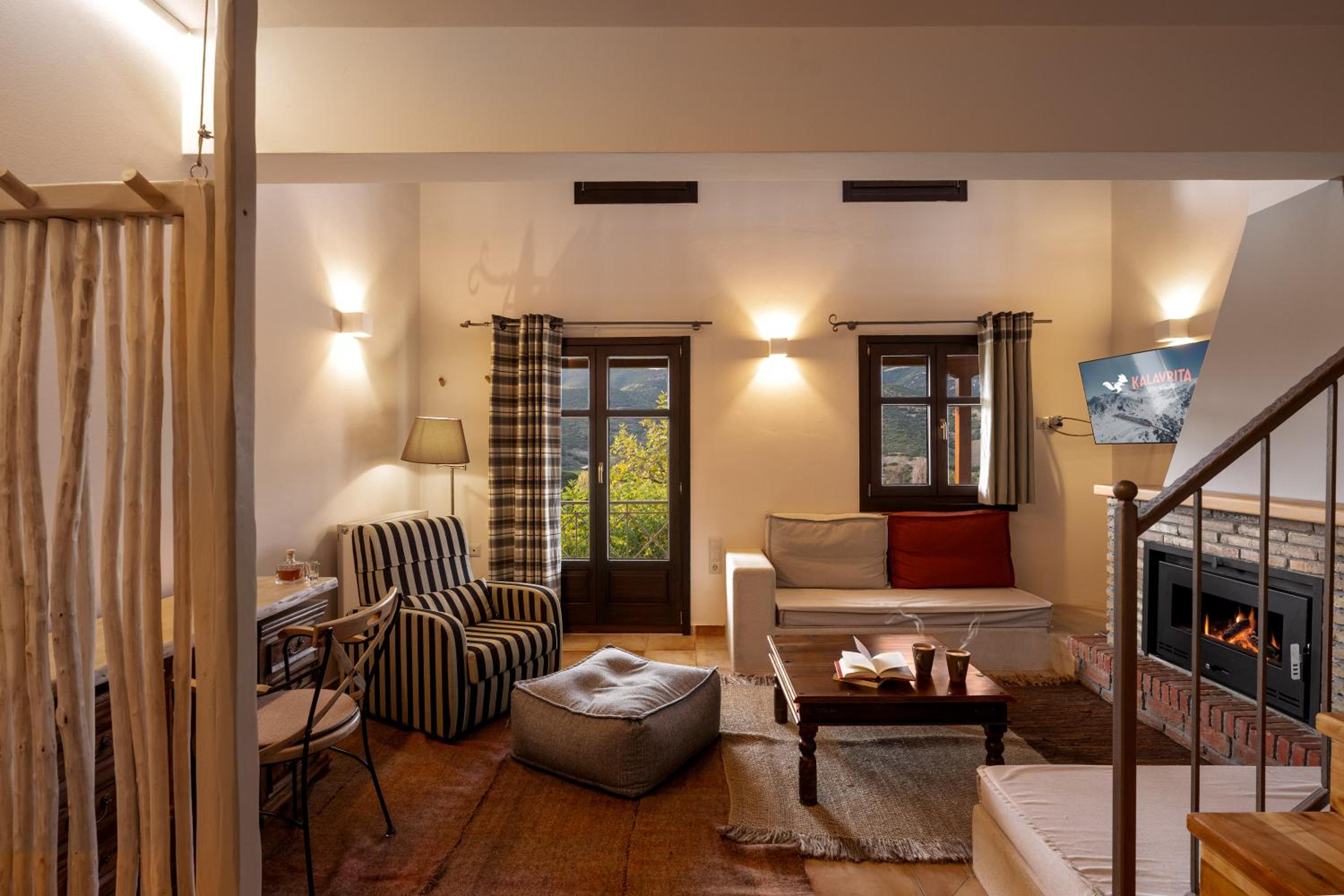Maisonette - Split Level (2 Adults)