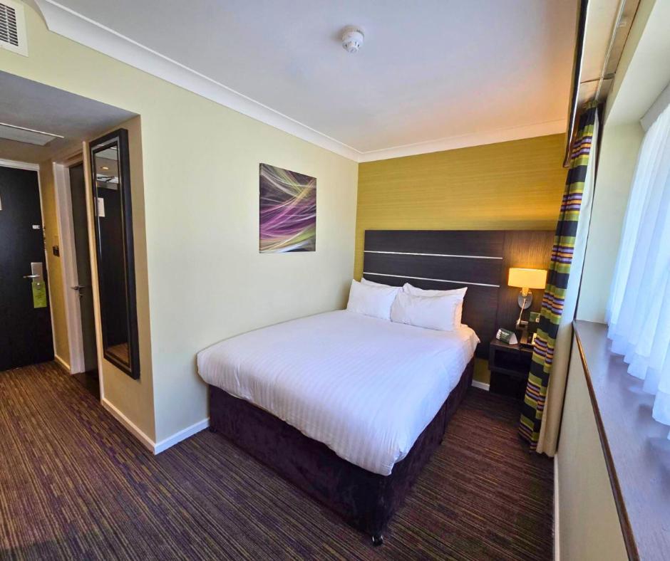 Single Room - Photo 1