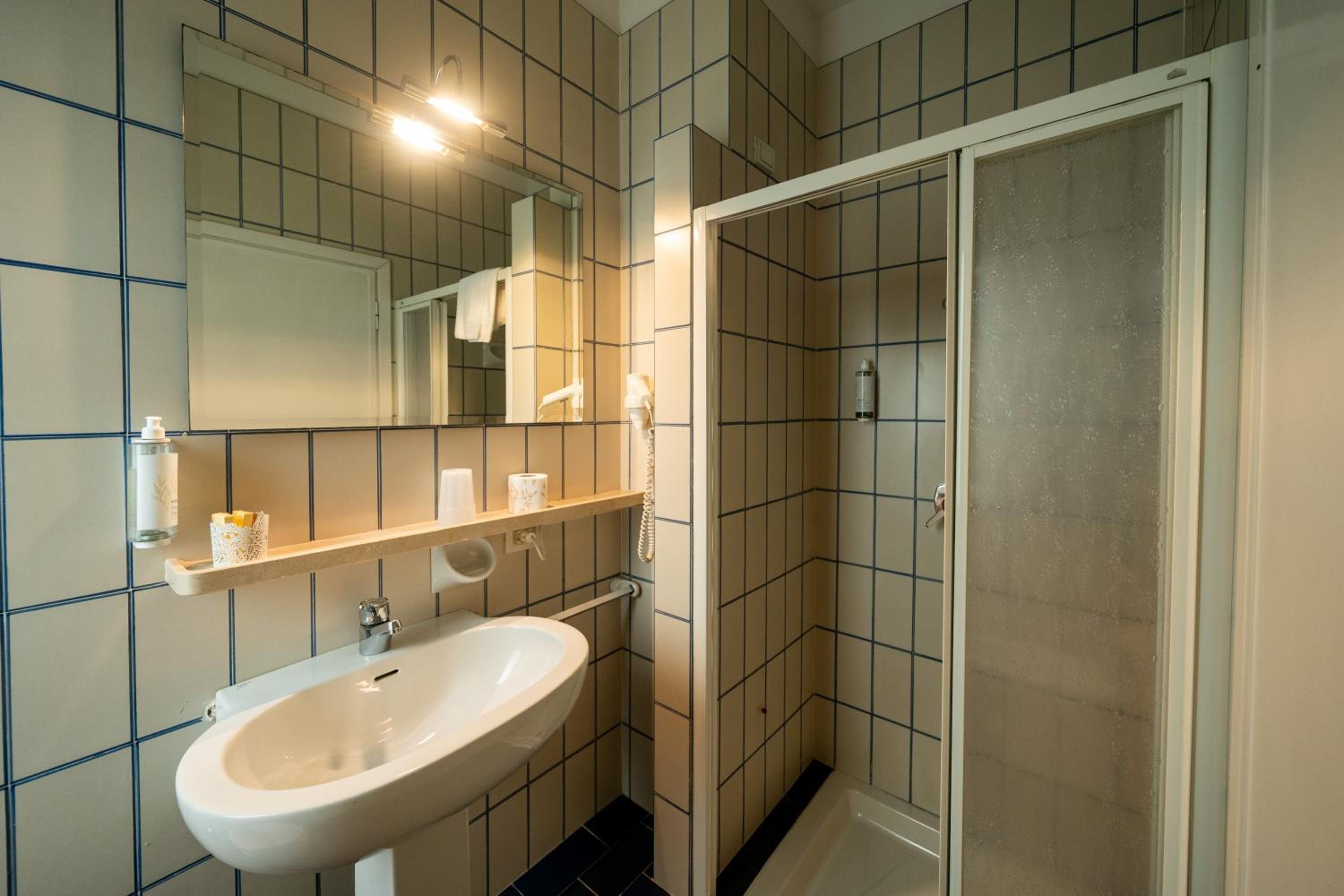 Basic Double Room without Balcony