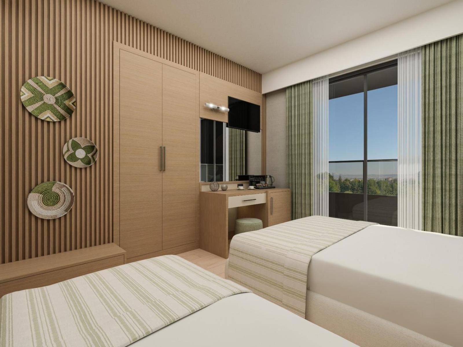 Standard Double or Twin Room thumbnail 5