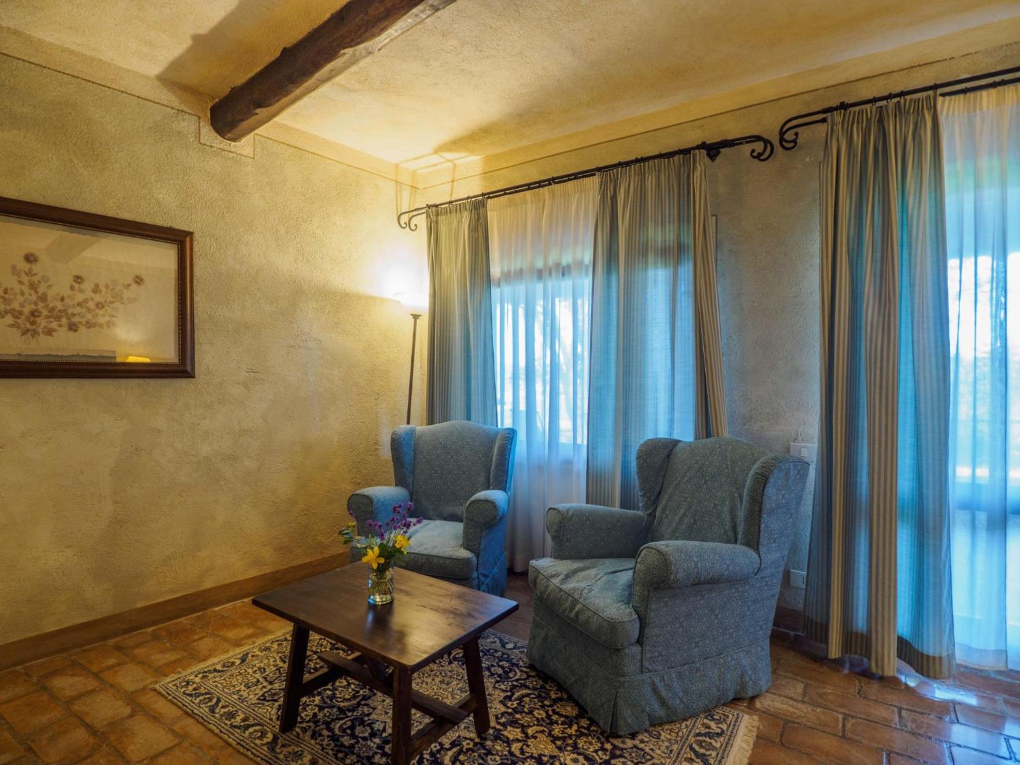 Deluxe Double Room photo 3