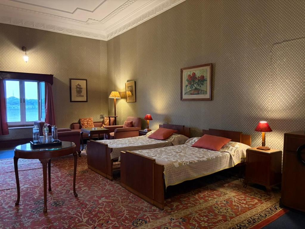 King Room with Lake View