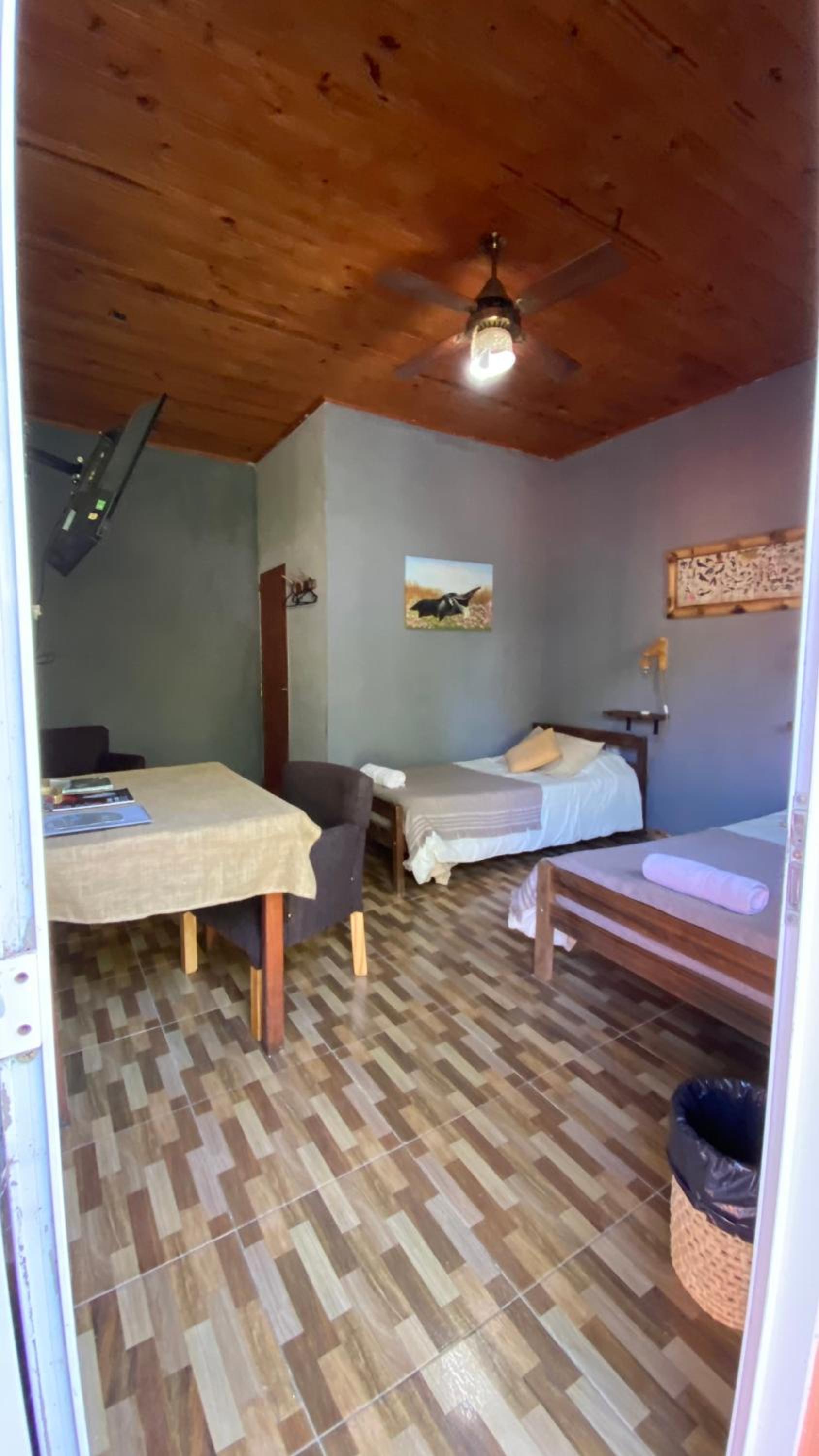Twin Room with Private Bathroom photo 1