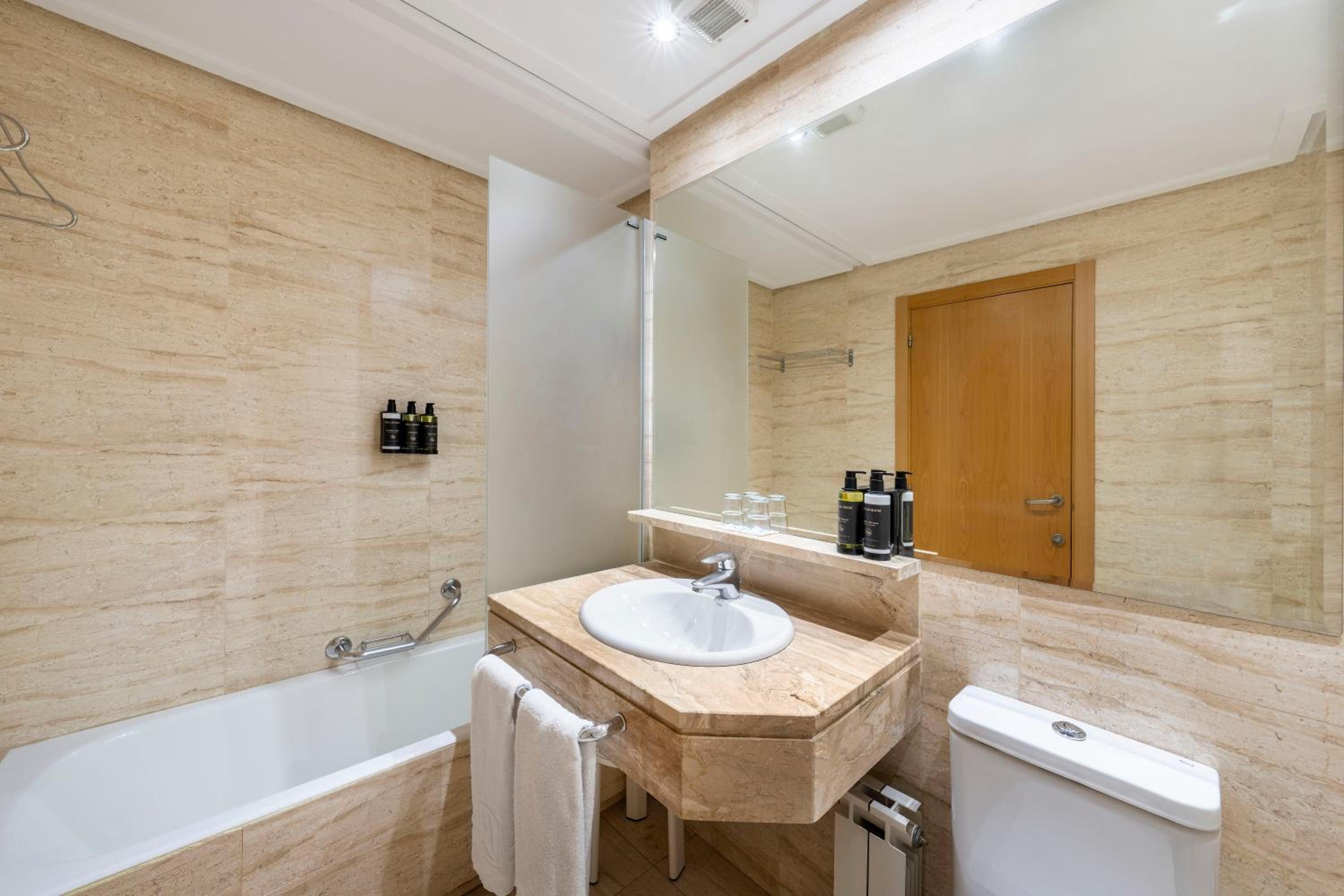 Triple Room - Photo 4