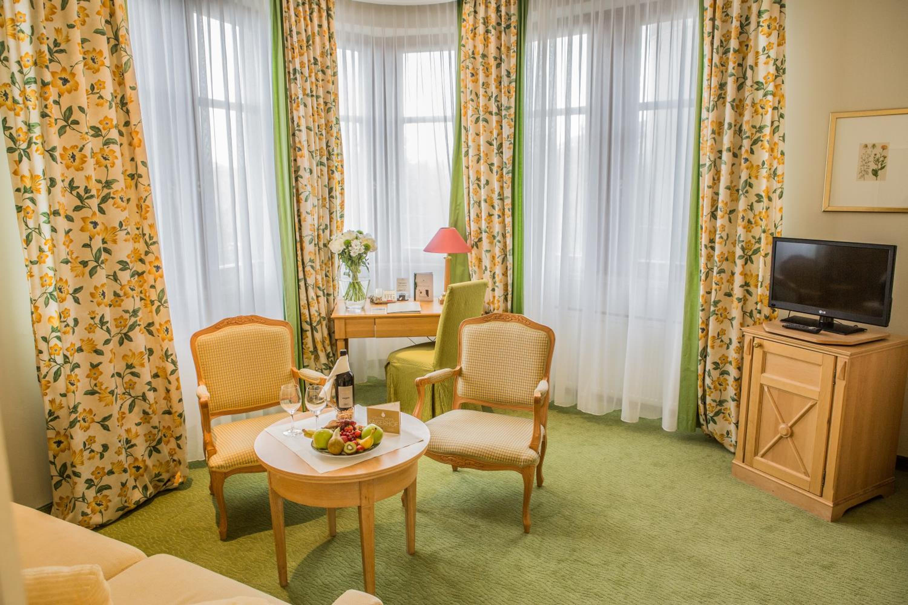 Junior Suite - Photo 2