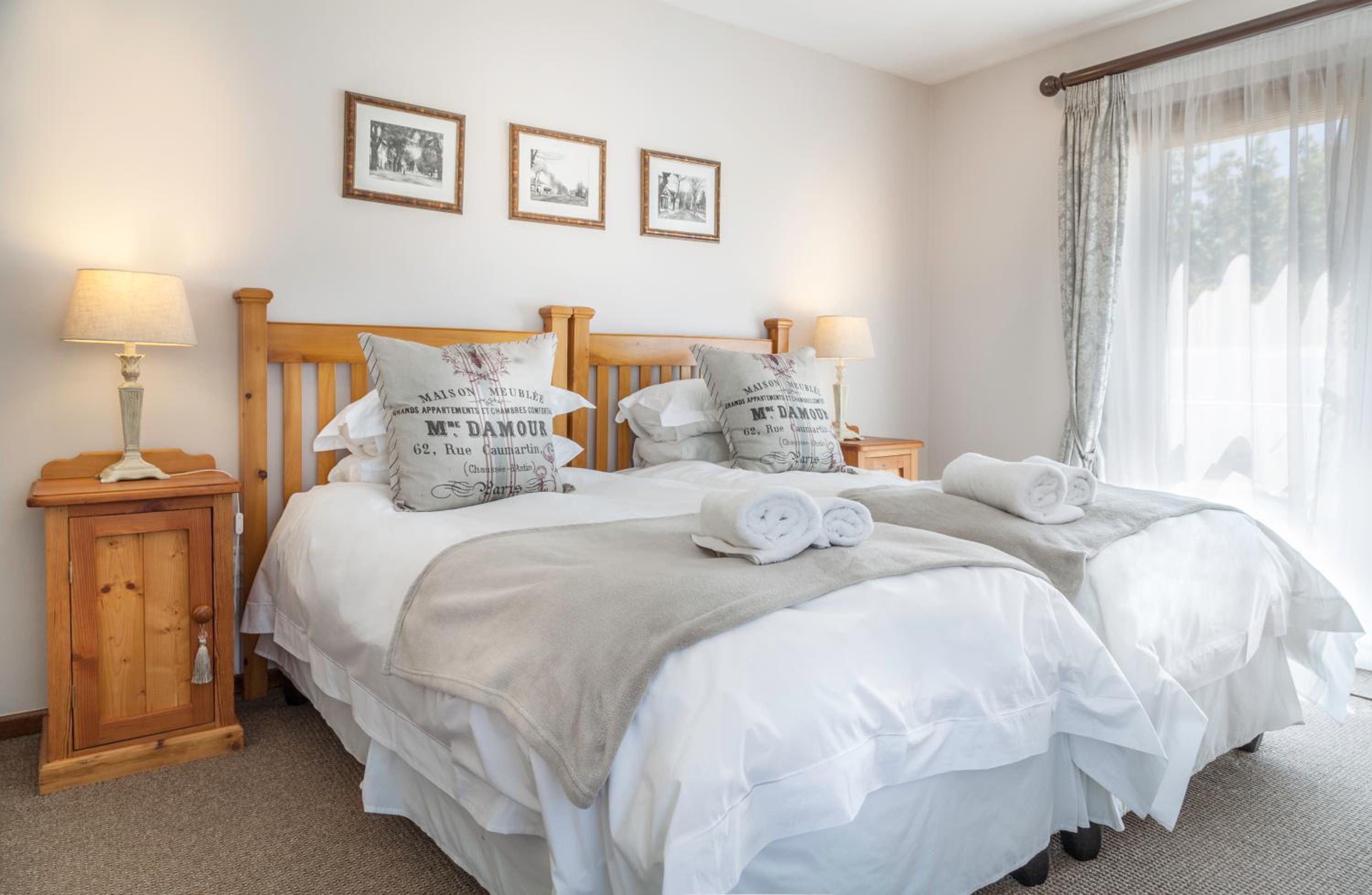 Luxury Twin Room