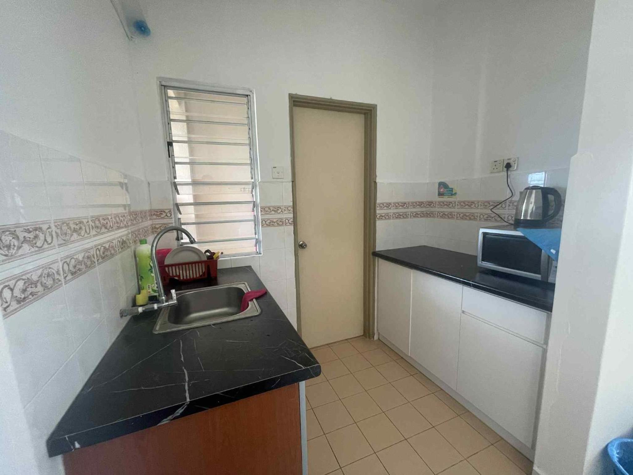 Two-Bedroom House photo 3