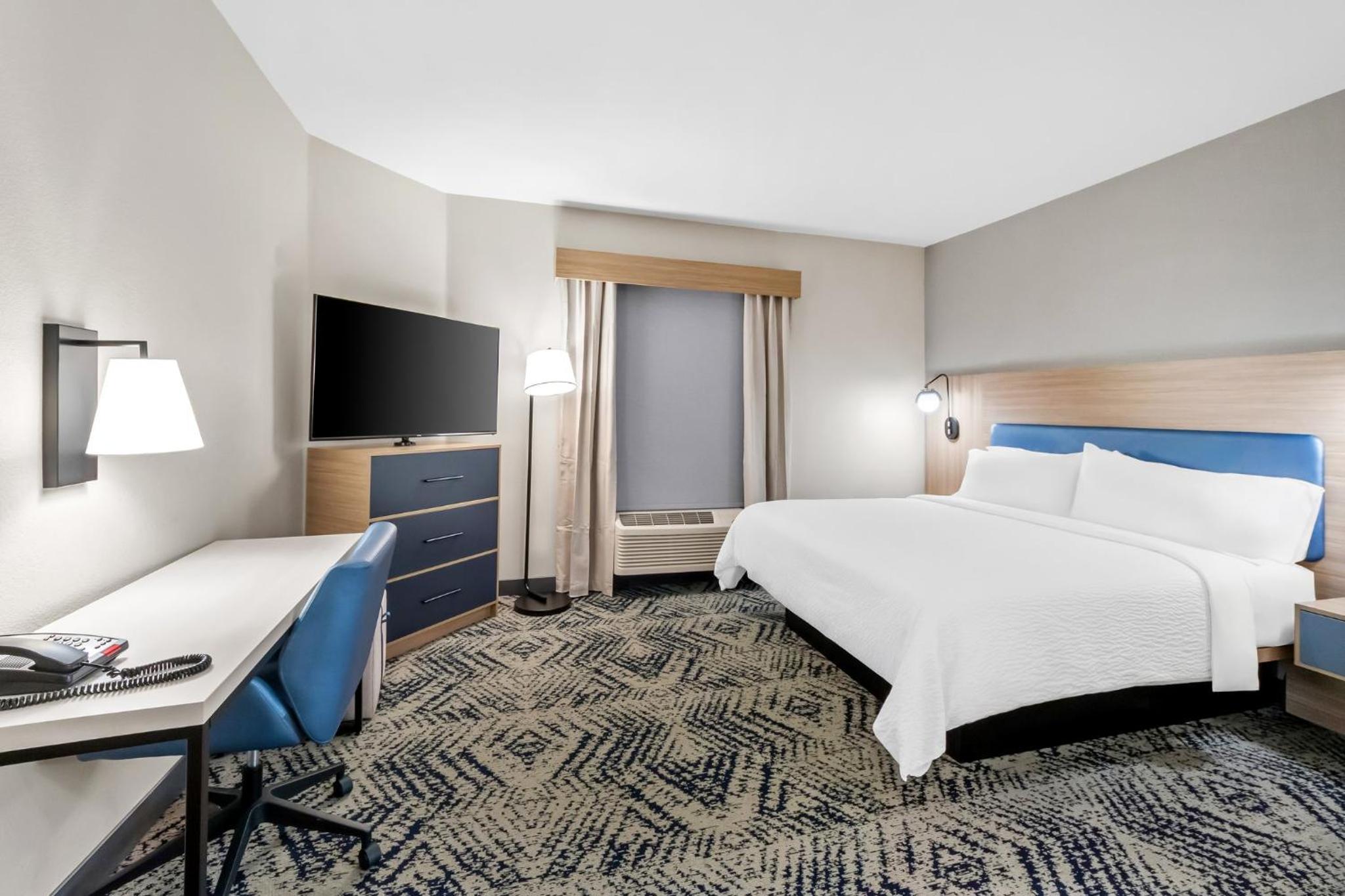 King Studio Suite with Disability Access-Non Smoking - Photo 4